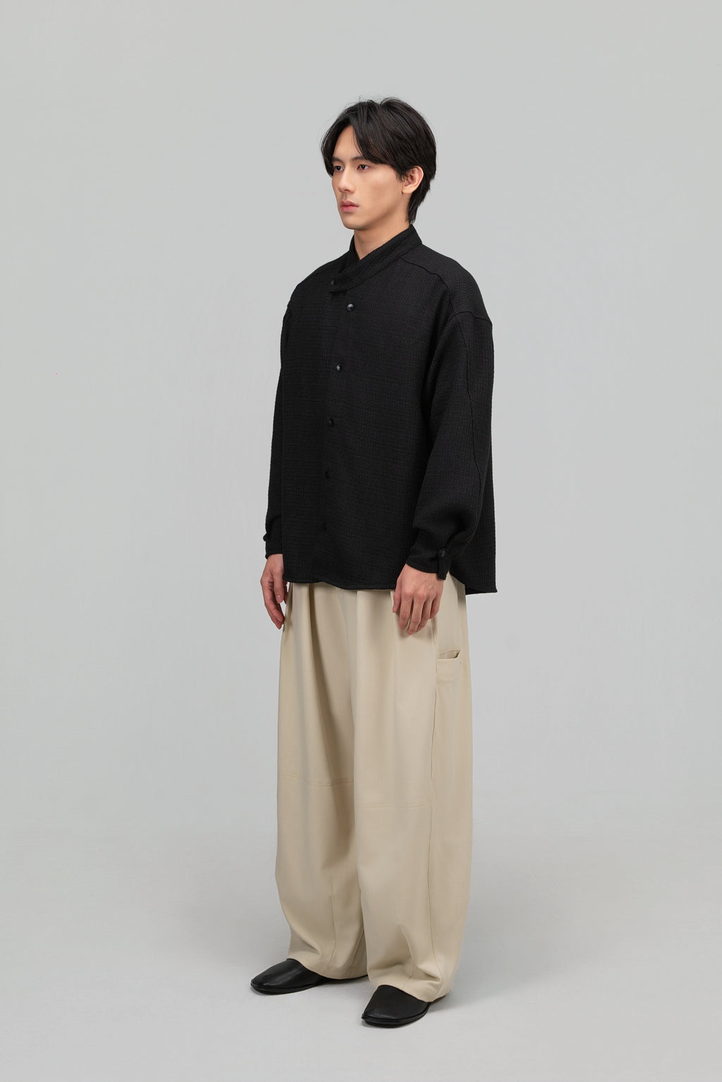 Gender Neutral Han Collar Blouse (Black)
