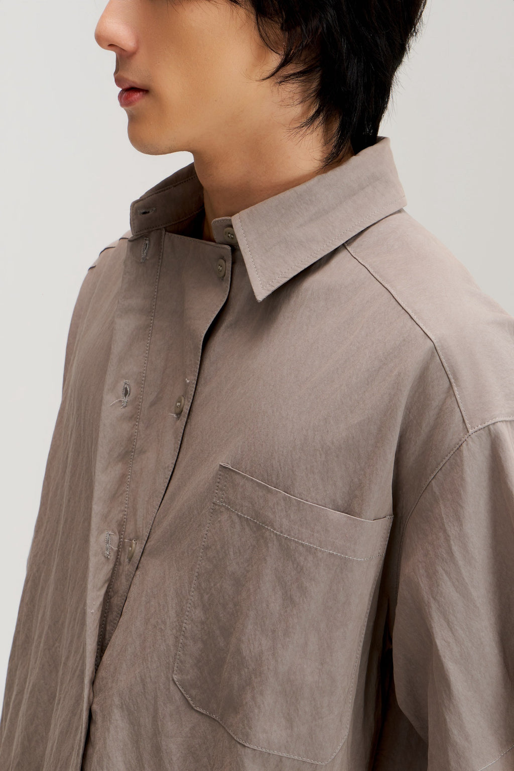 Gender Neutral Drape Neck Short-Sleeve Shirt (Grey)