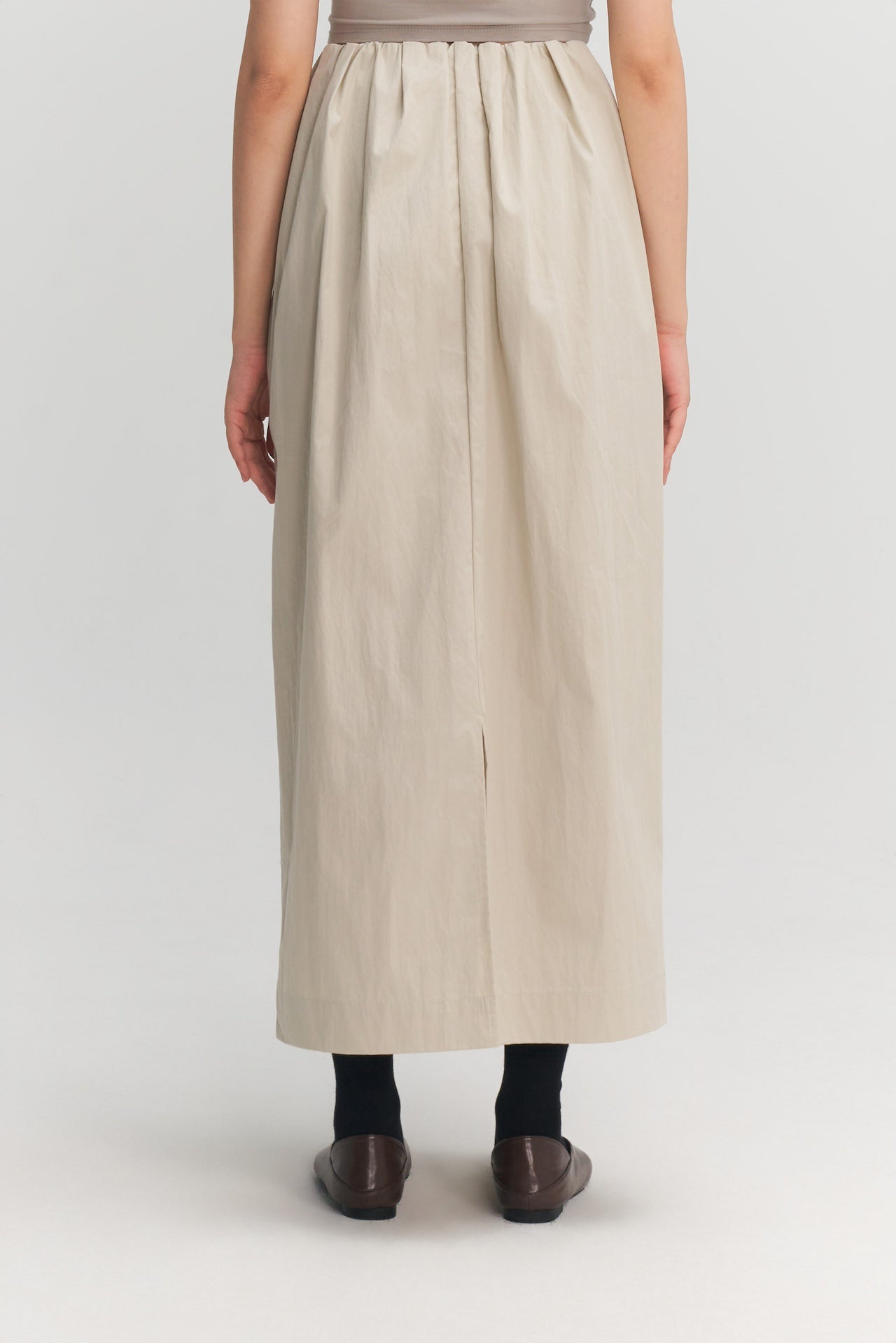 Classic - Pleated Cocoon Skirt (Off White)