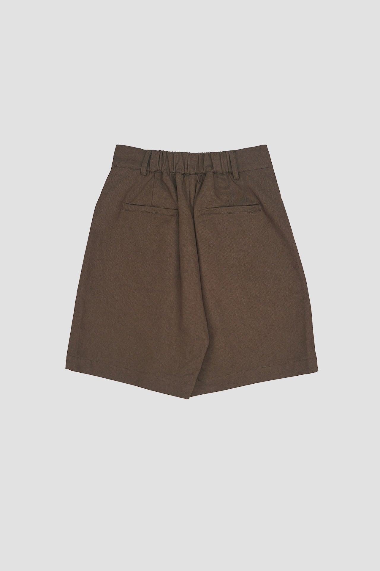 Gender Neutral Pocket Pleated Shorts (Brown)