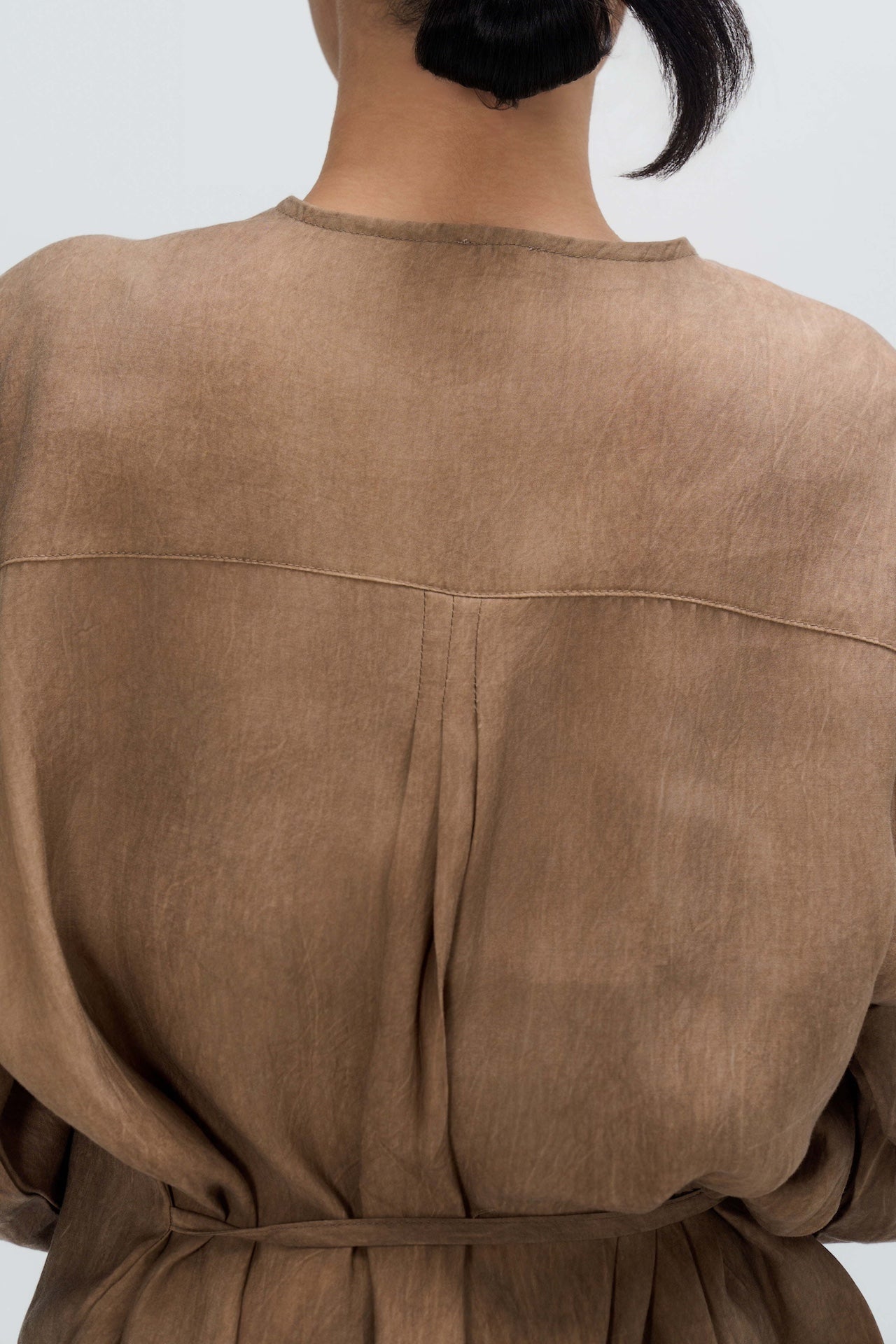 Arc Collar Side Tie Dye Blouse (Brown)