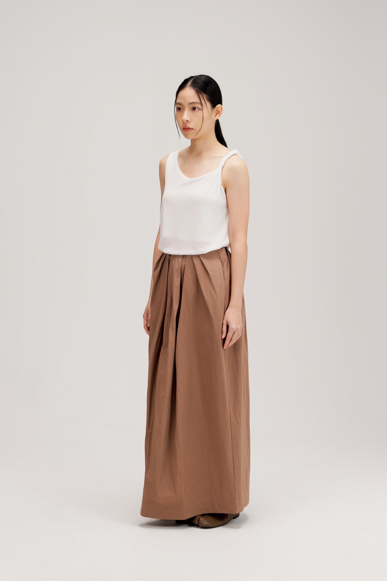 Lyocell Knit Twisted Shoulder Tank Top (White)