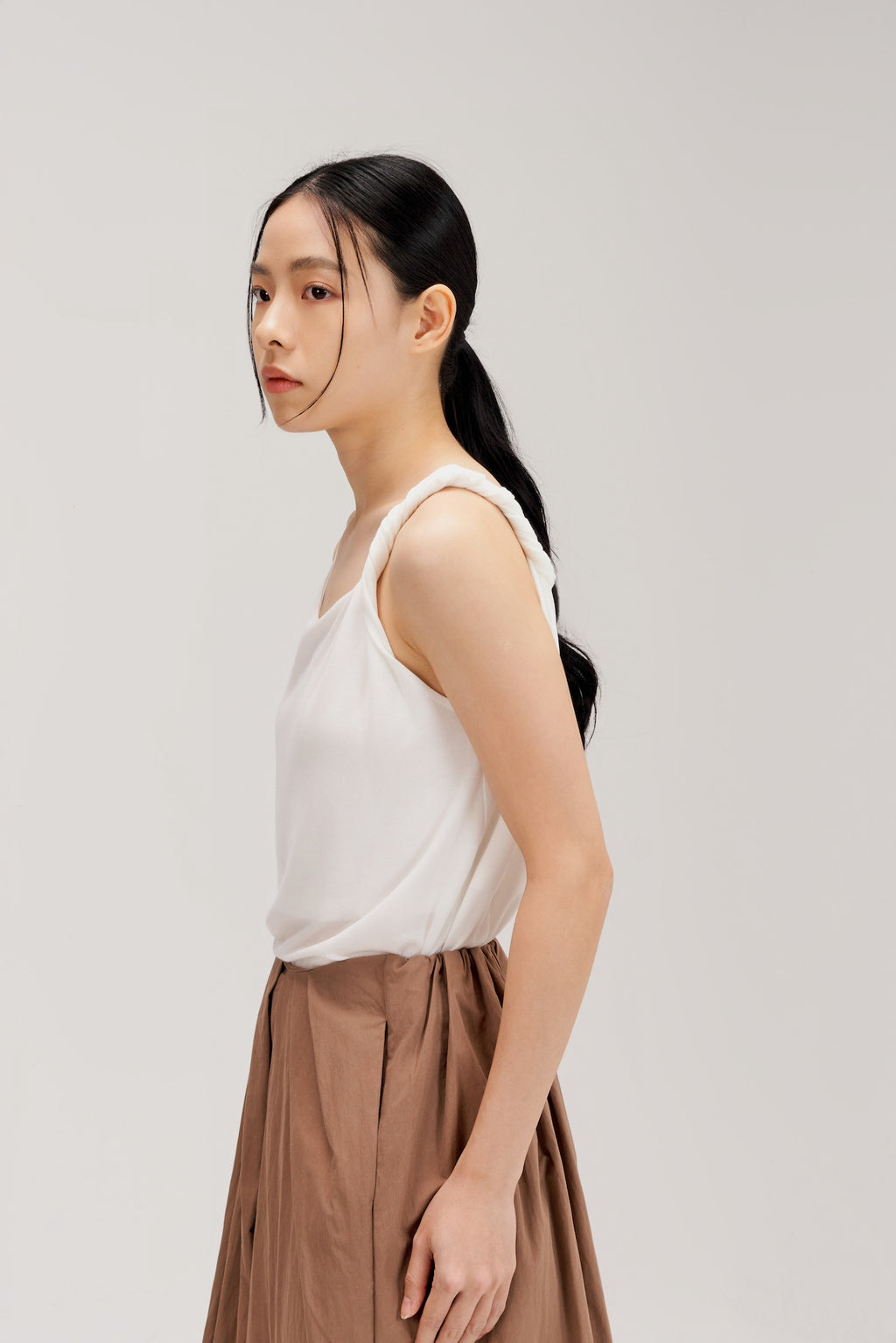 Lyocell Knit Twisted Shoulder Tank Top (White)