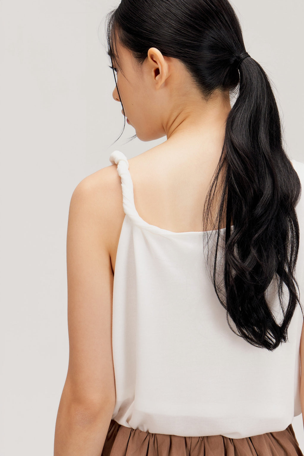 Lyocell Knit Twisted Shoulder Tank Top (Black)