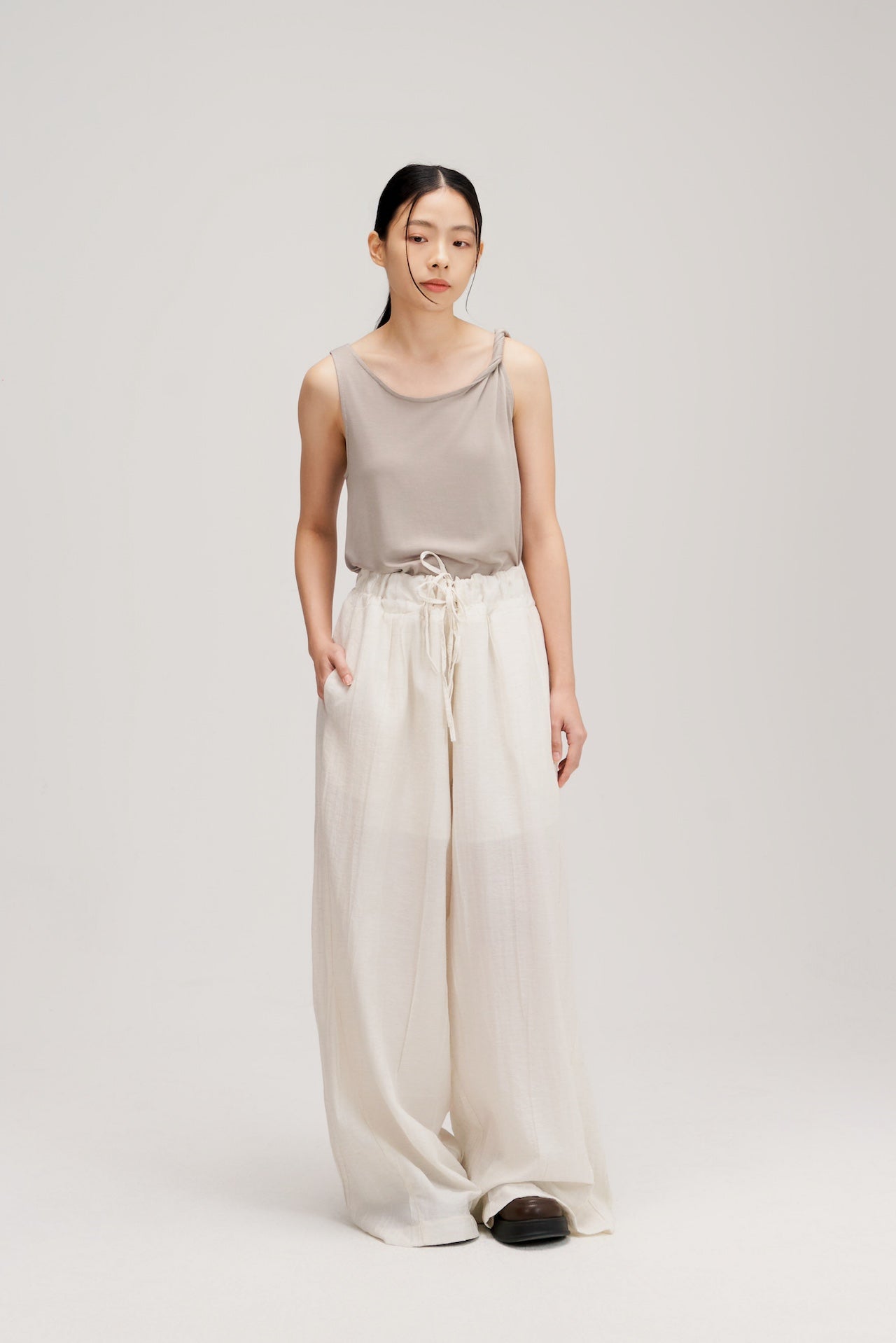 Lyocell Knit Twisted Shoulder Tank Top (Grey)