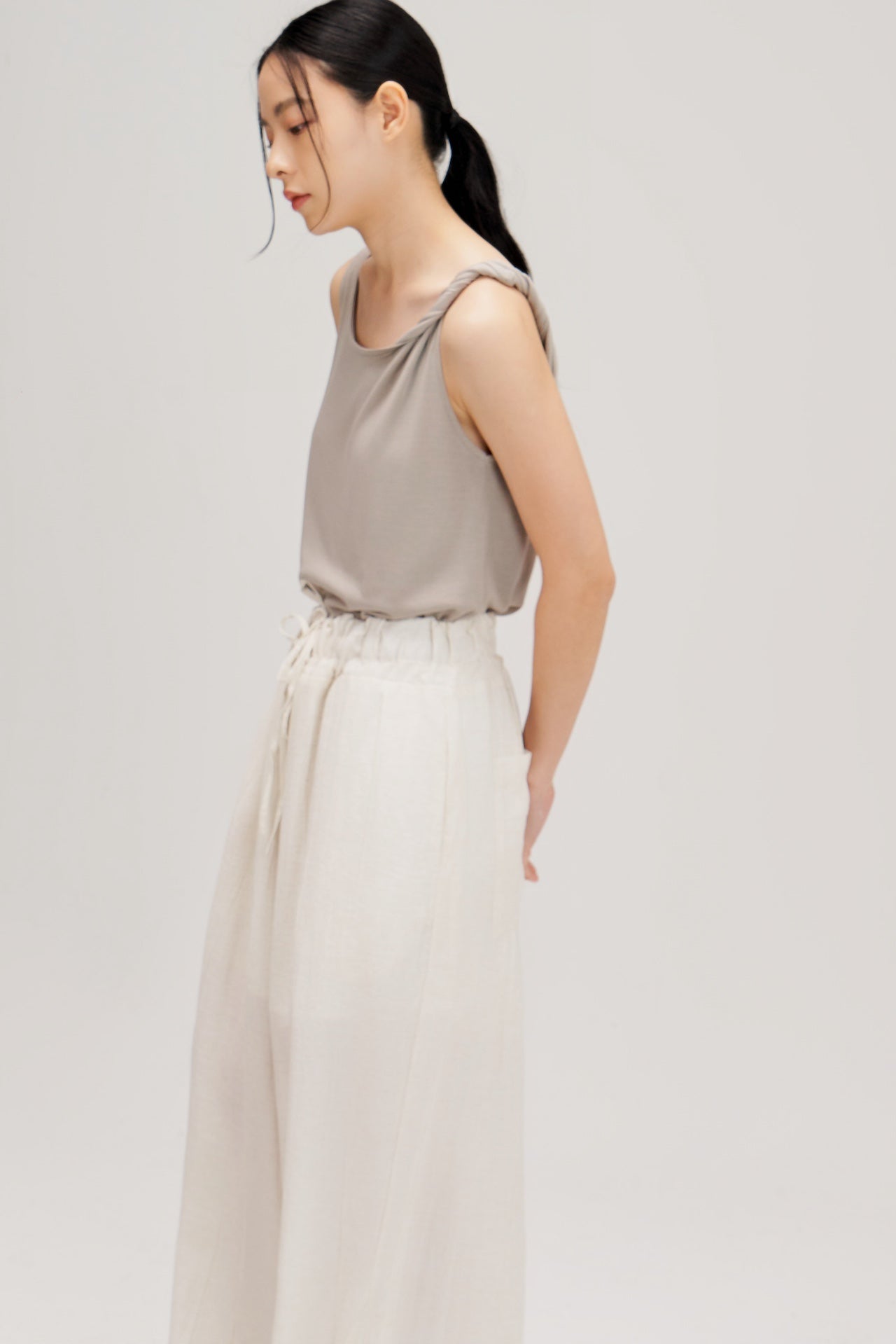 Lyocell Knit Twisted Shoulder Tank Top (Grey)