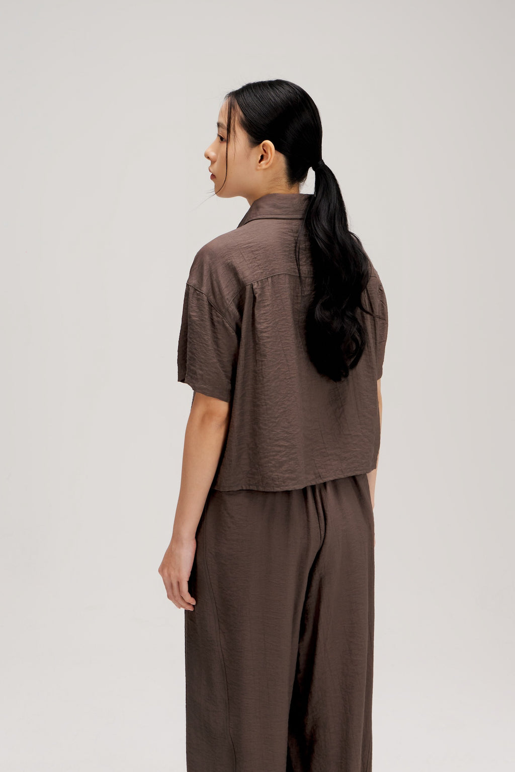 Drape Neck Short-Sleeve Crop Shirt (Dark Grey)