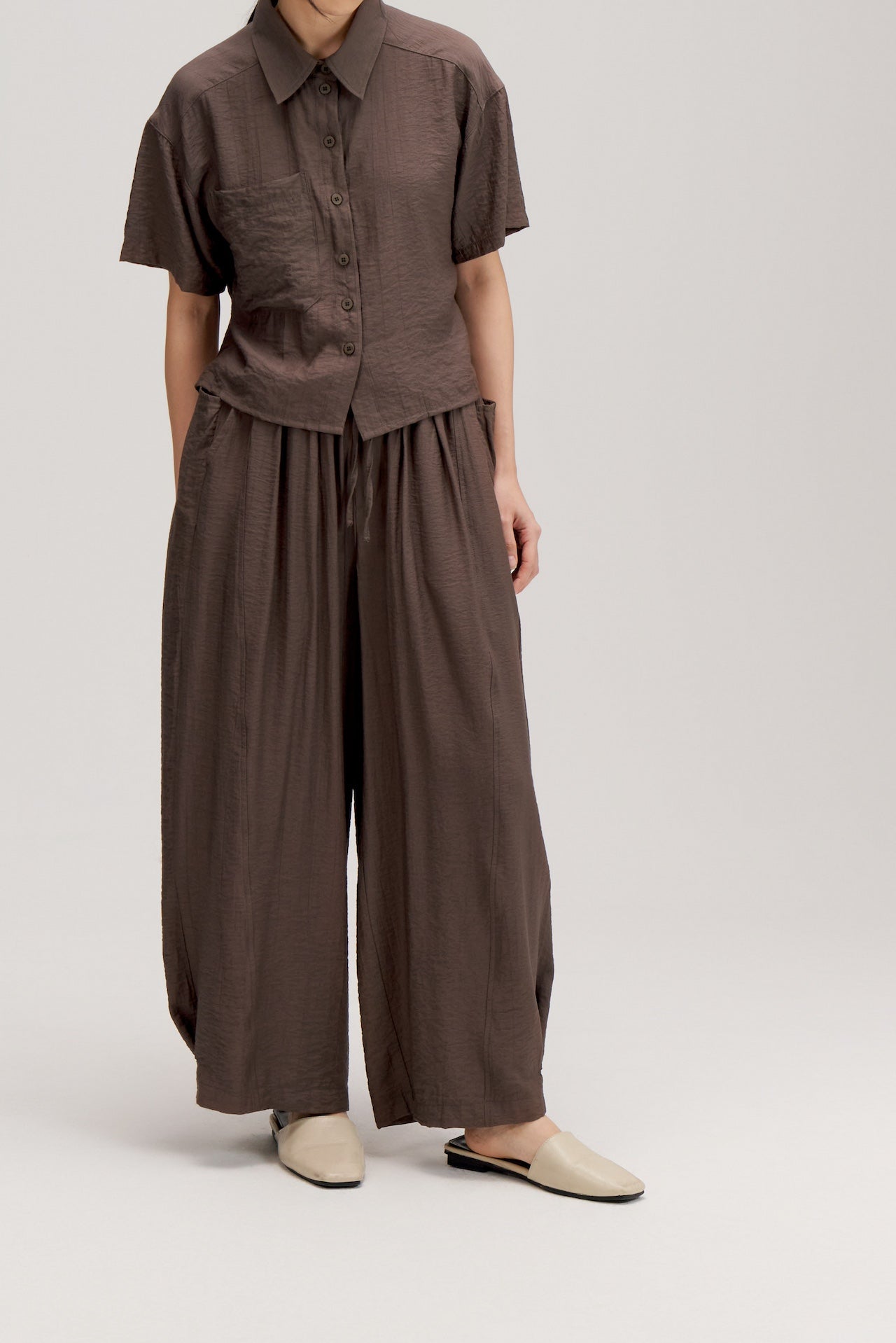 Drape Neck Short-Sleeve Crop Shirt (Dark Grey)