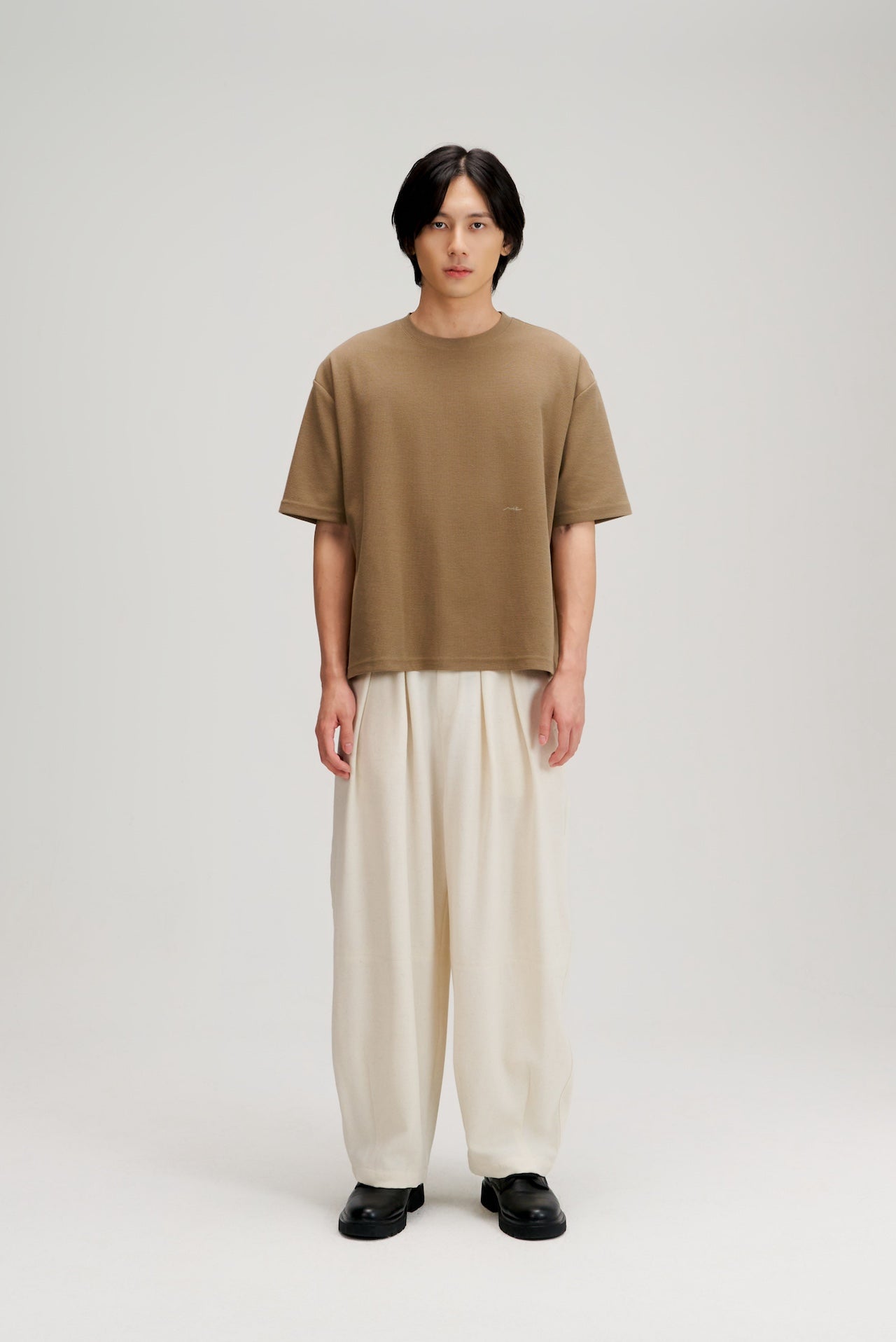 Gender Neutral Boxy Crop Waffle Tee (Mud)