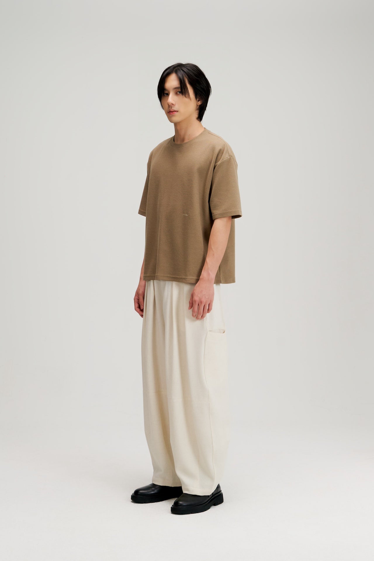 Gender Neutral Boxy Crop Waffle Tee (Mud)