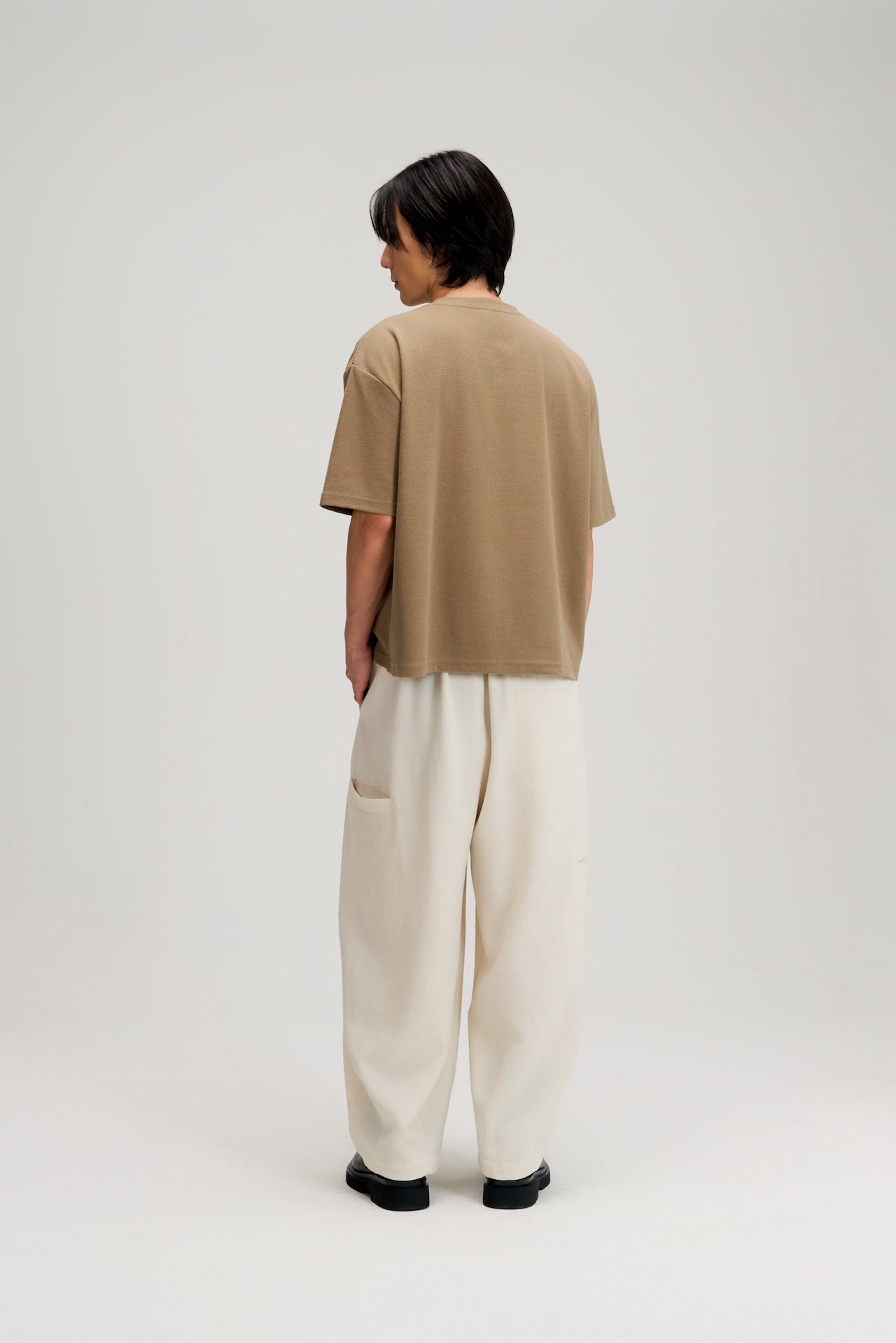 Gender Neutral Boxy Crop Waffle Tee (Mud)