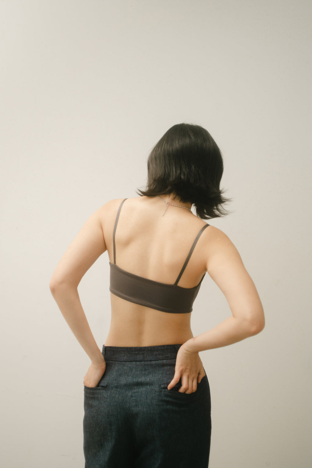 WES x GUNG x SO | [So] Simplicity Square Bra (Charcoal)