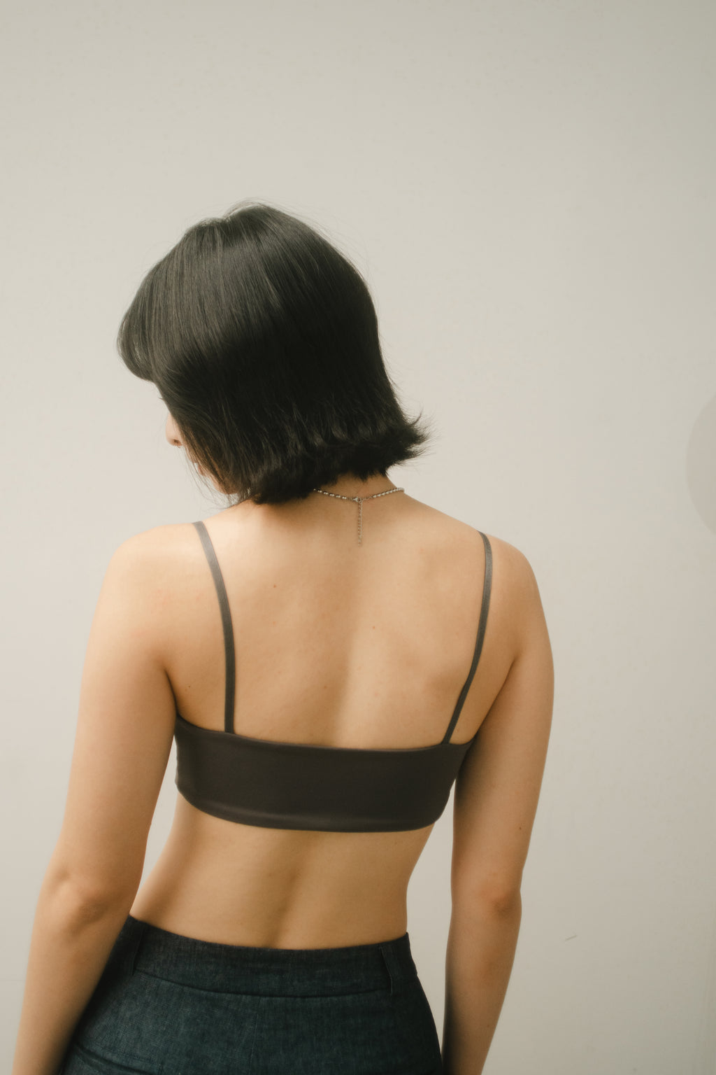 WES x GUNG x SO | [So] Simplicity Square Bra (Charcoal)