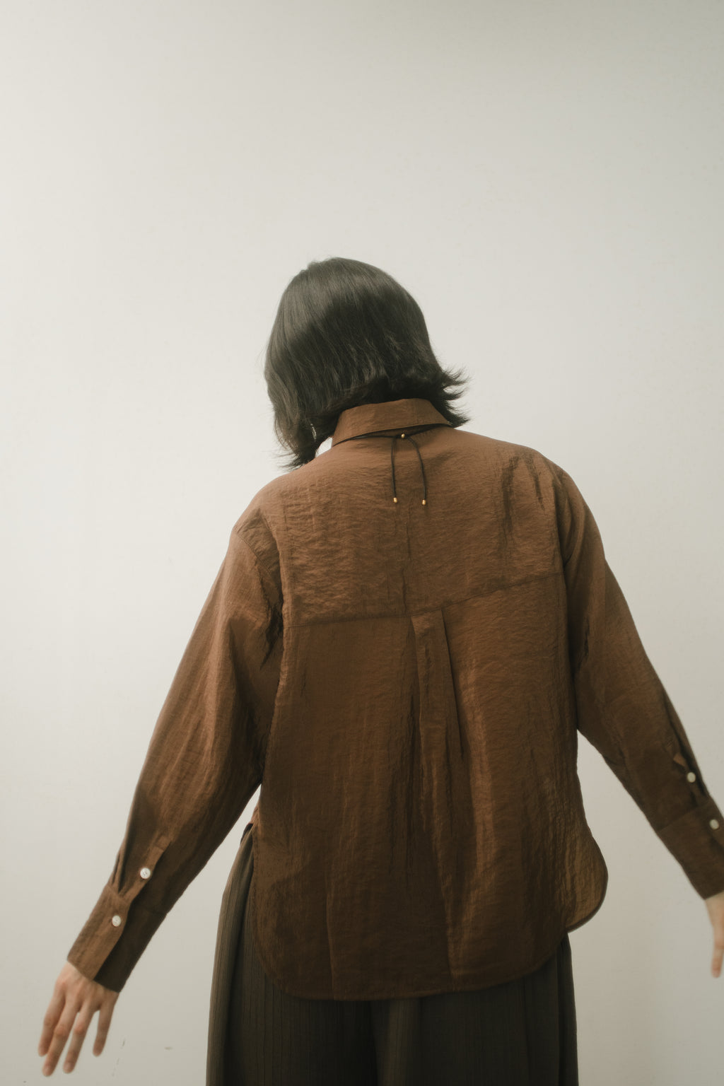 WES x GUNG x SO | Easy Shimmer U-Hem Blouse (Brown)
