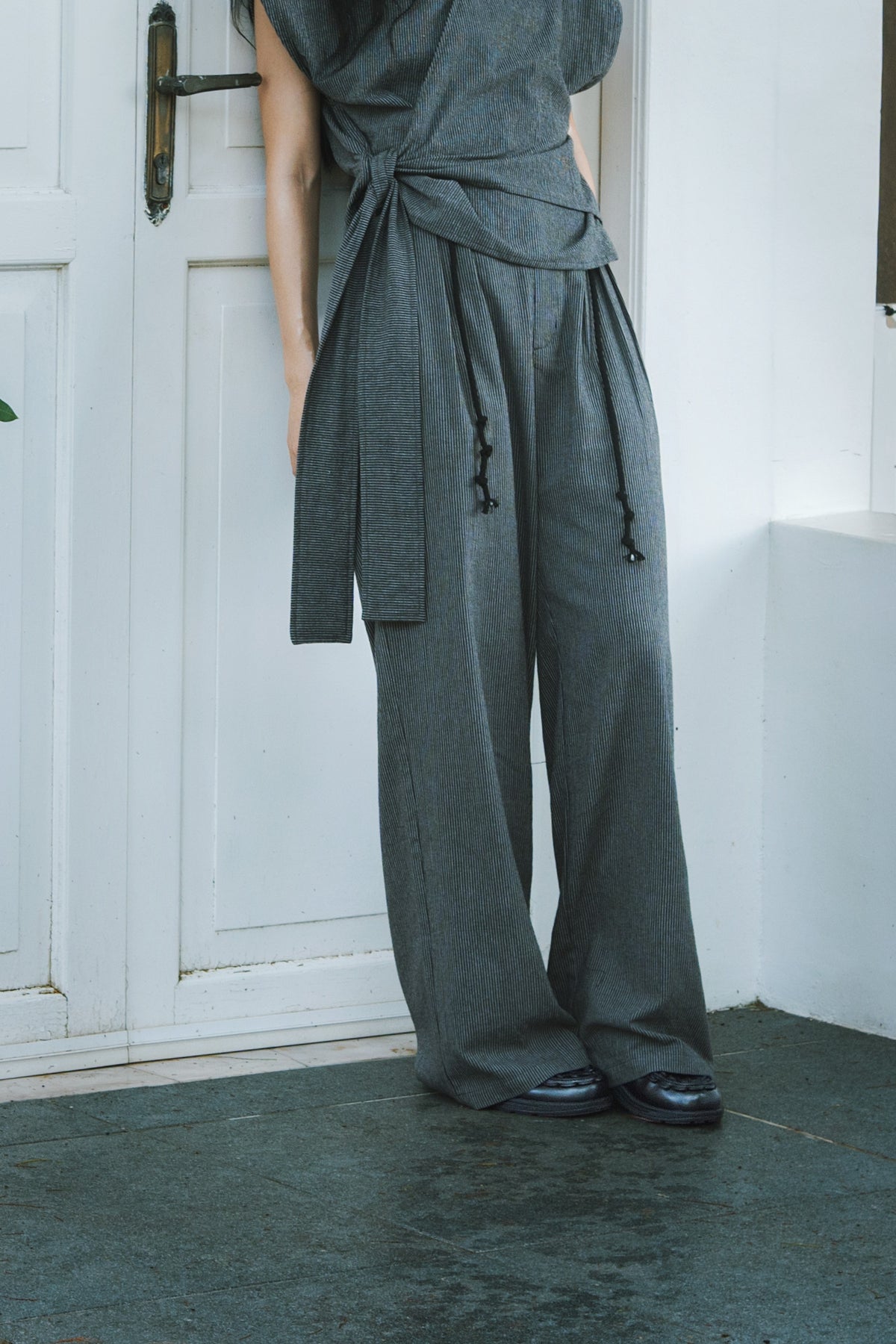 Triple Pleated Long Trousers (Grey Pinstripe)