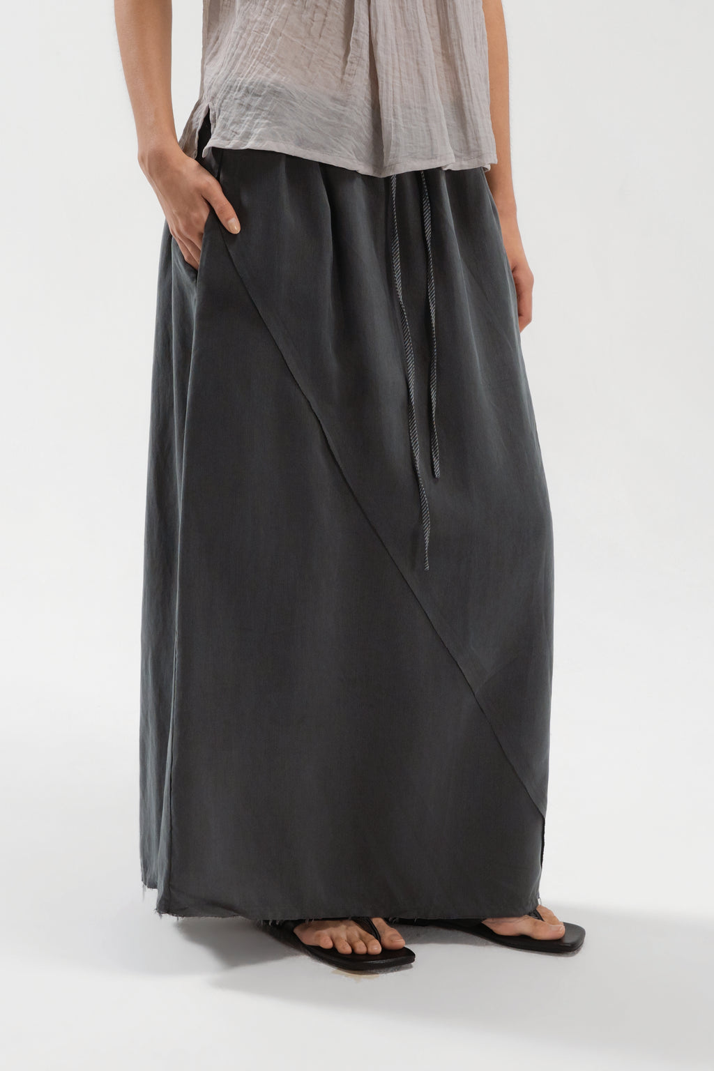 Raw Hem Long Skirt (Ash Grey)