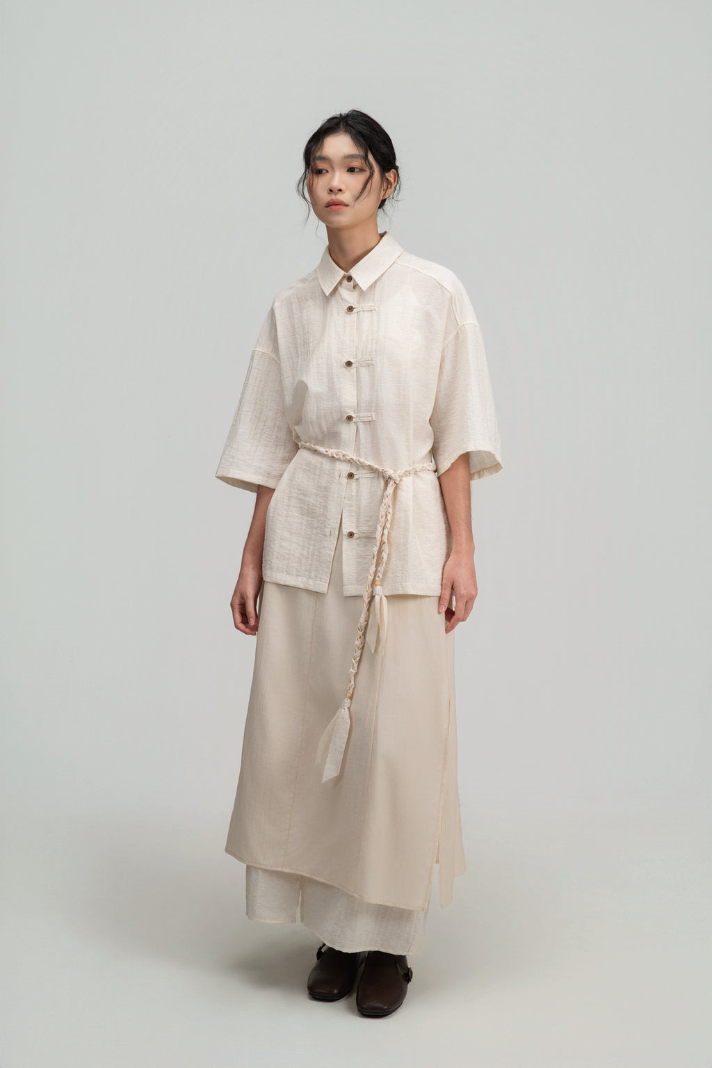 Gender Neutral Modern Mandarin Button Shirt (Beige)