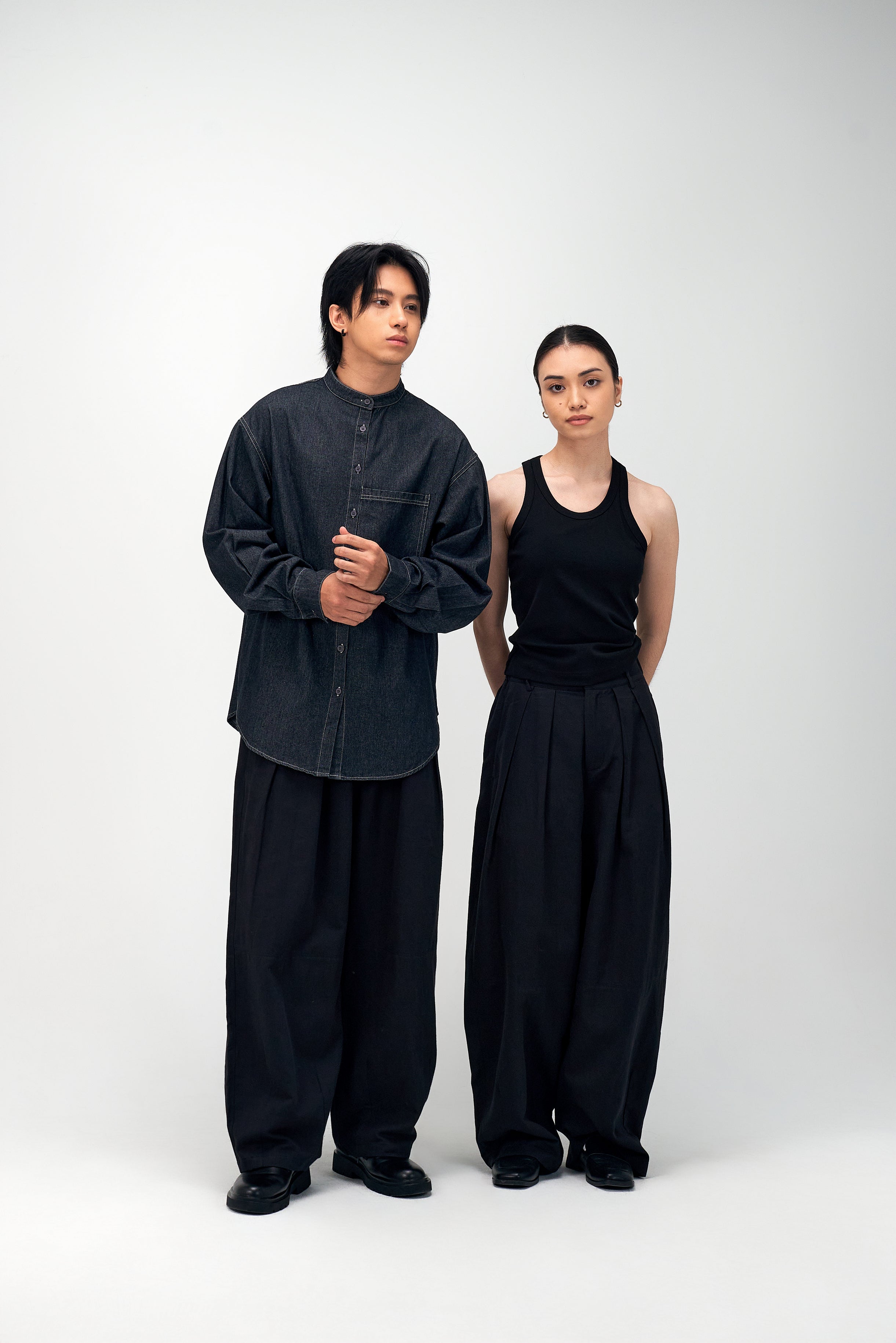 Gender Neutral Cocoon Trousers (Linen / Black)