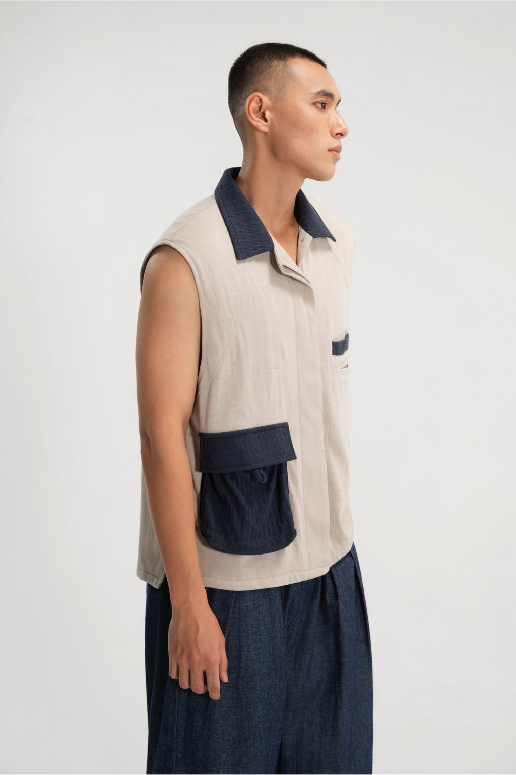 Gender Neutral Slouchy Grain Knit Farmer Vest (Beige)