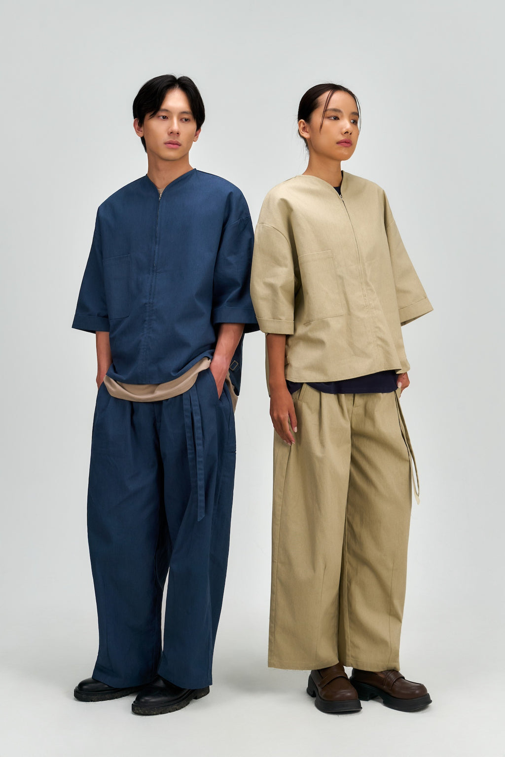 Gender Neutral Collarless Half-Zipper Shirt (Blue)