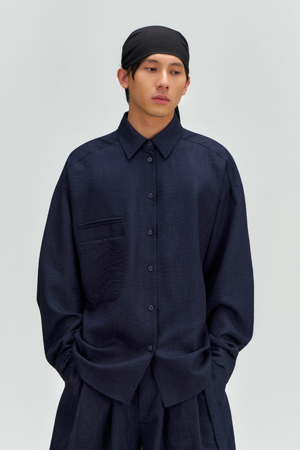 Gender Neutral Oversized Arm Long Sleeve Blouse (Navy)