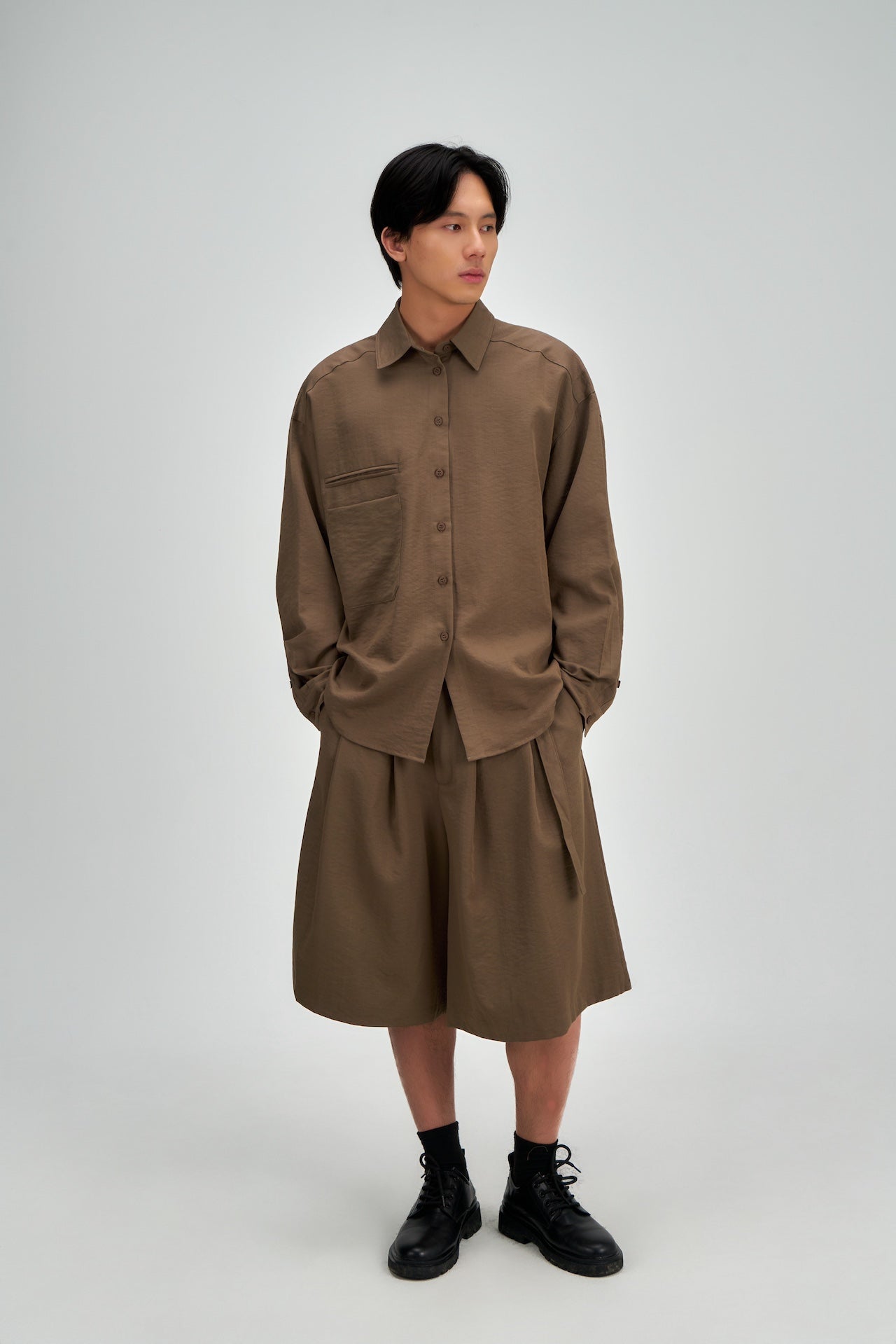 Gender Neutral Oversized Arm Long Sleeve Blouse (Tea)
