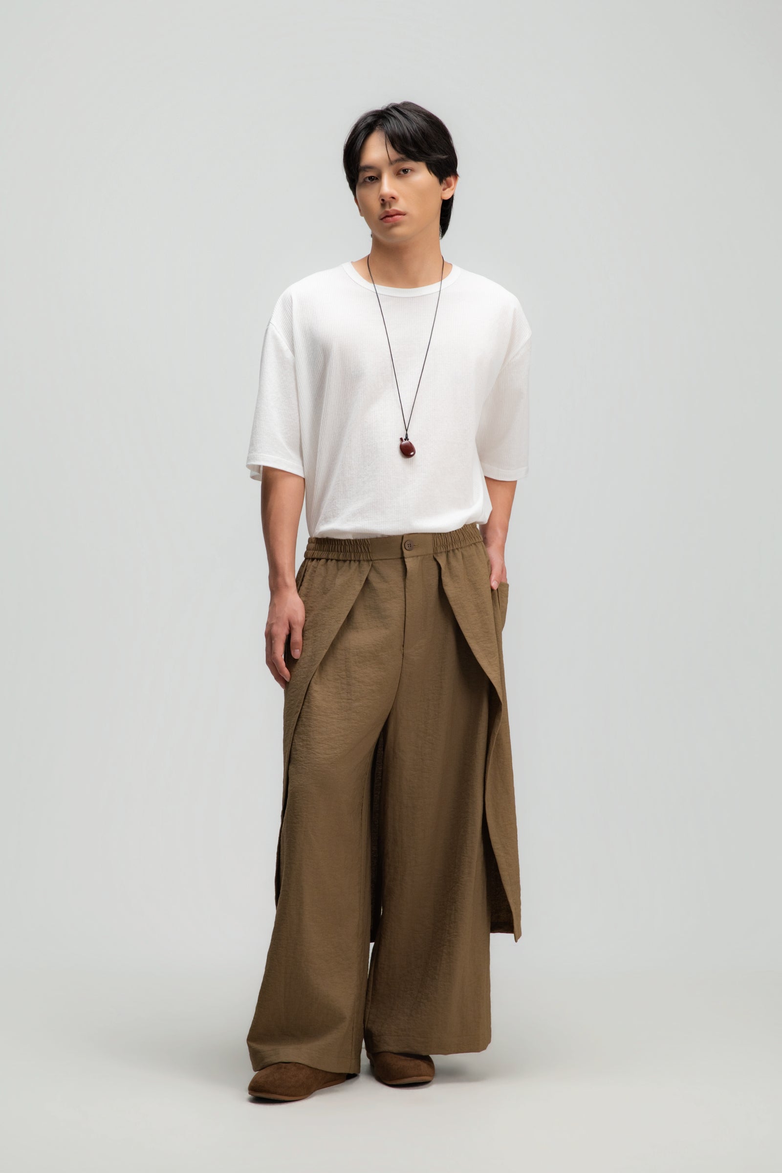 Gender Neutral Thin Boxy Tee (Textured White)