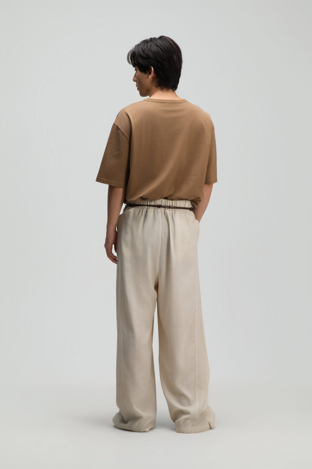 Gender Neutral Thin Boxy Tee (Textured Mud)