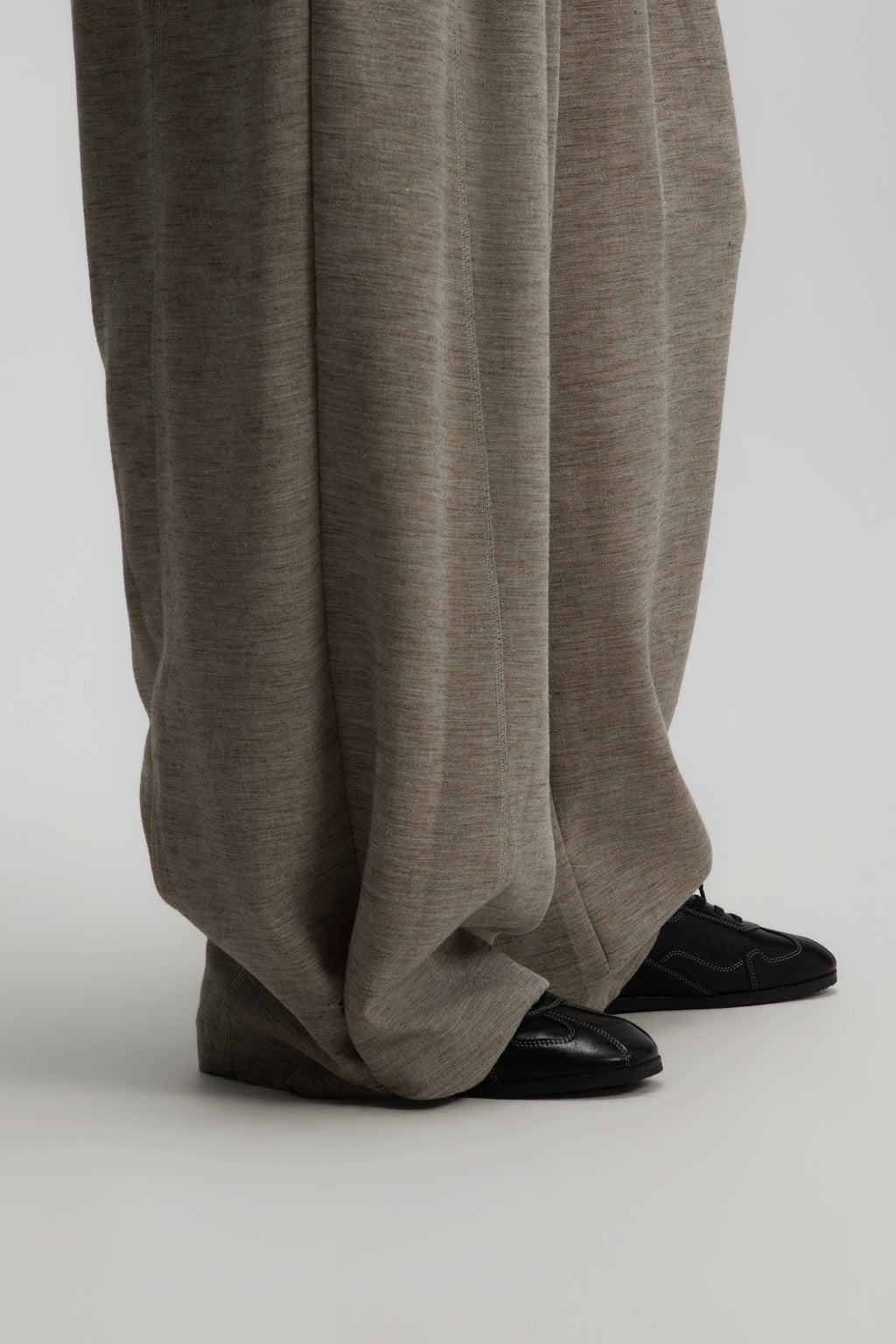 Gender Neutral Convertible Wear Long Pants 2.0 (Dark Oat)