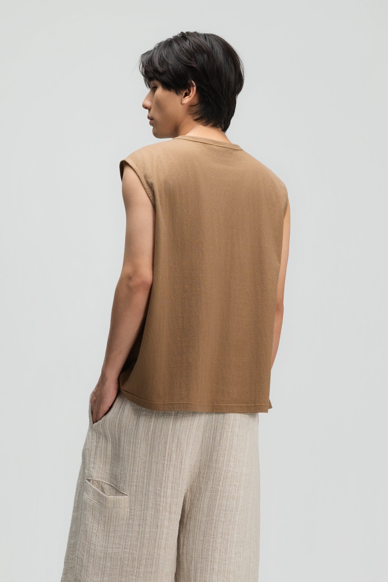 Gender Neutral Thin Muscle Tee (Textured Mud)