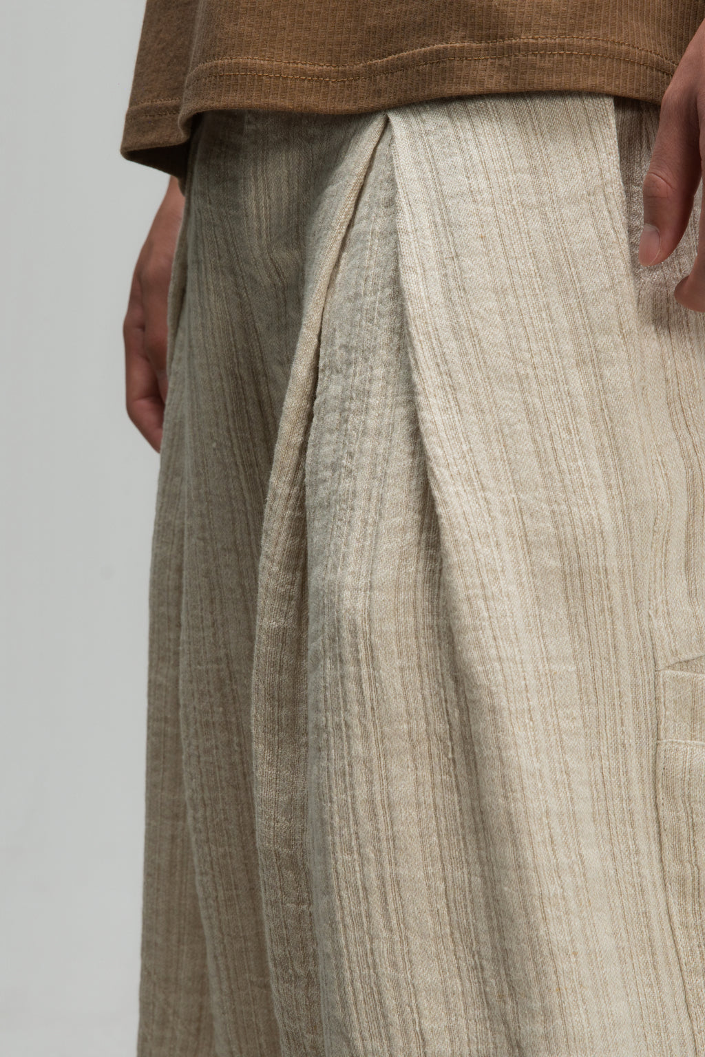 [Preorder] Gender Neutral Front Box Pleated Shorts (Beige) - Ship out 19th June onwards
