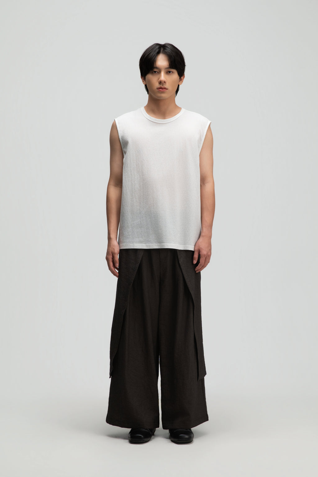 Gender Neutral Thin Muscle Tee (Textured White)