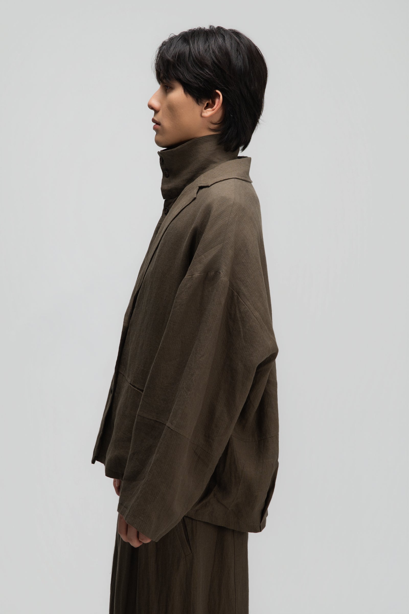 Gender Neutral Oversized Pleated Back Hem Blazer (Olive Brown Stripe)
