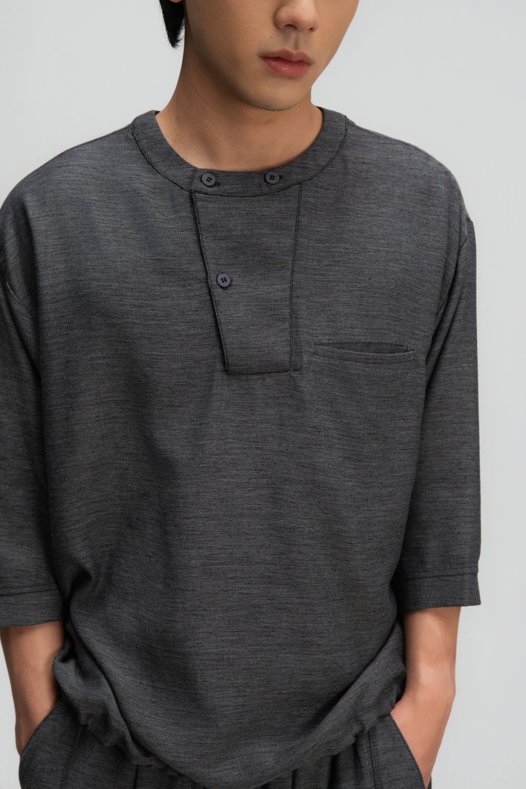 Gender Neutral 3/4 Sleeve Arc Collar Shirt (Midnight Grey)