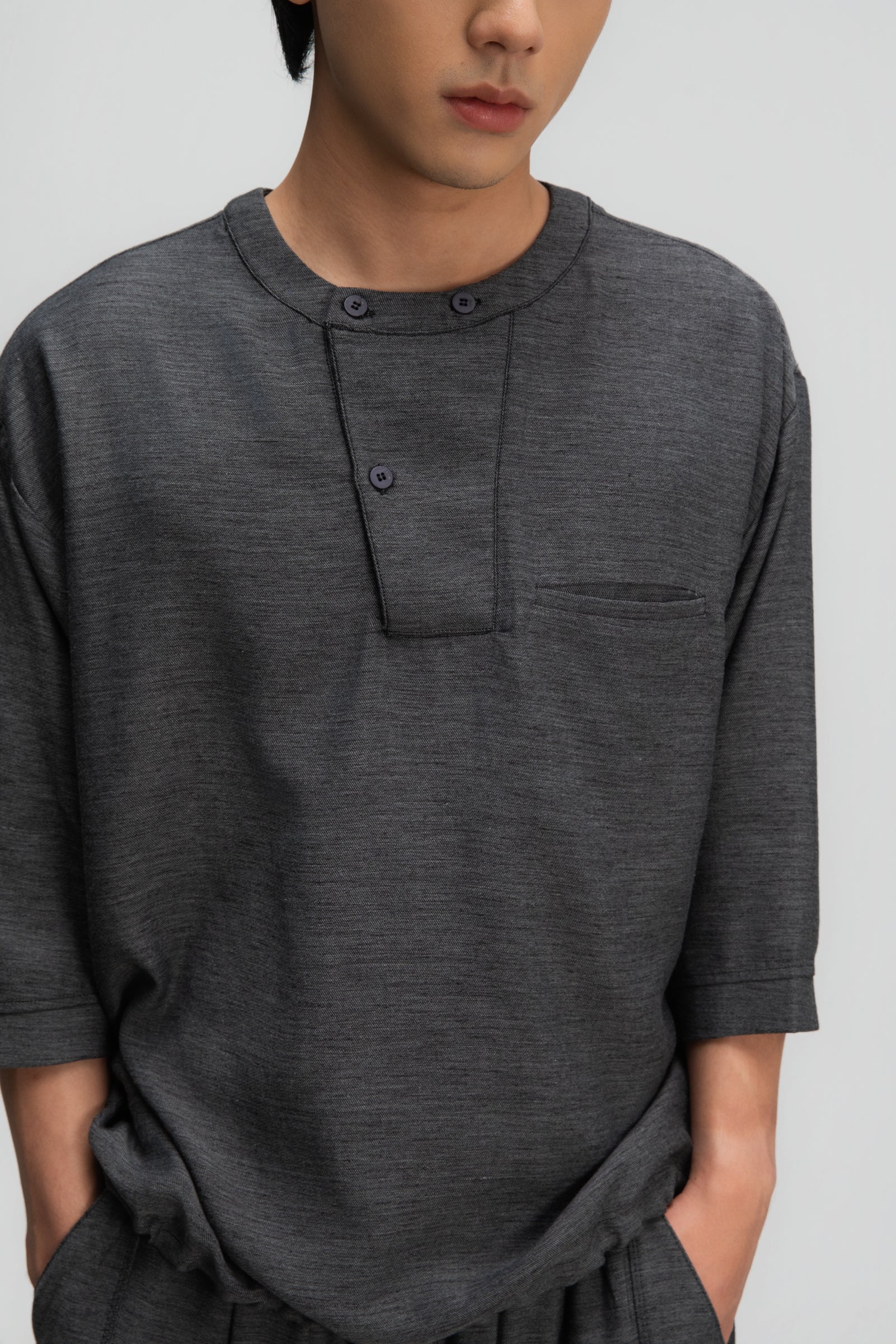 Gender Neutral 3/4 Sleeve Arc Collar Shirt (Midnight Grey)