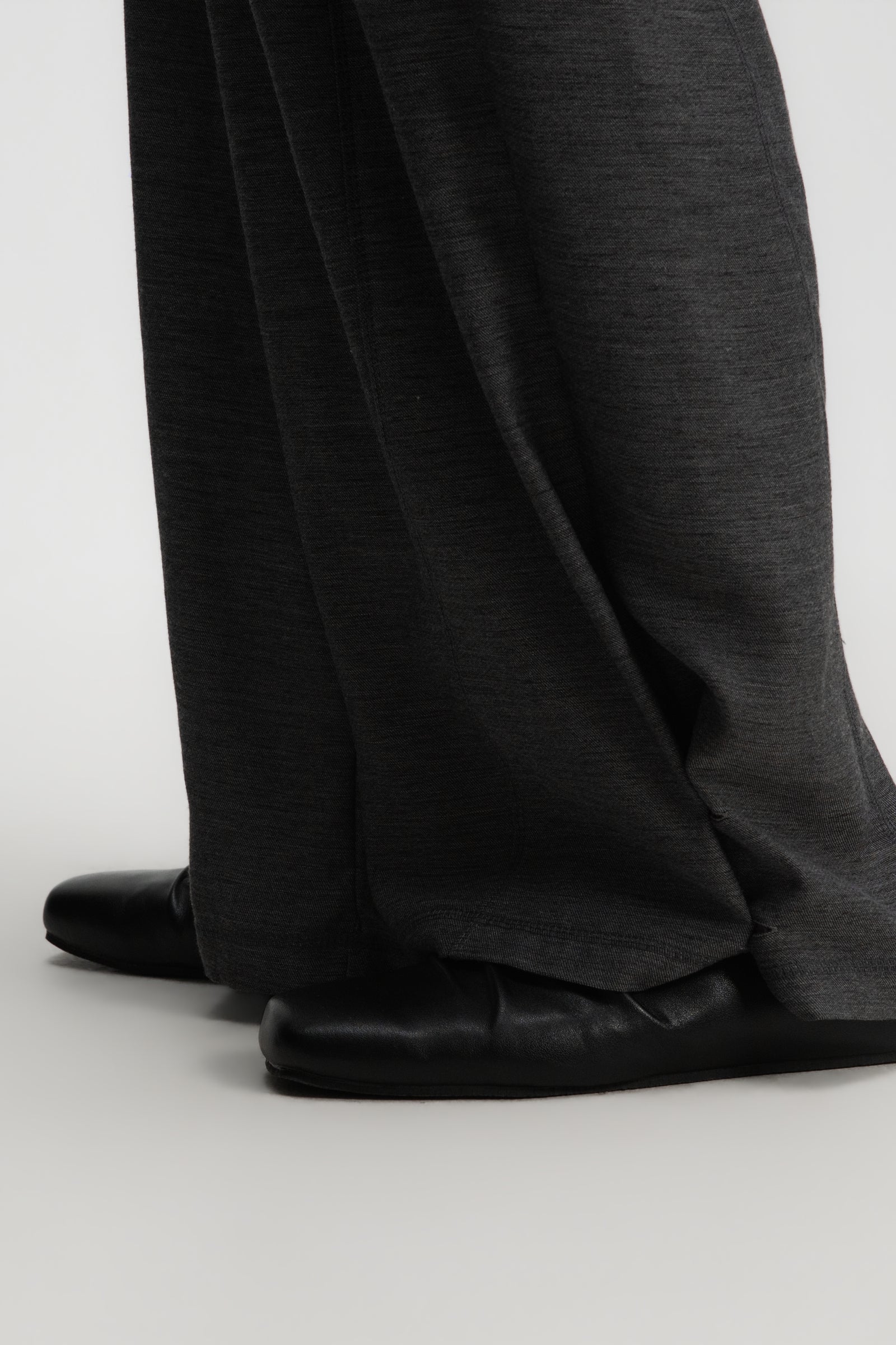 Gender Neutral Convertible Wear Long Pants 2.0 (Midnight Grey)