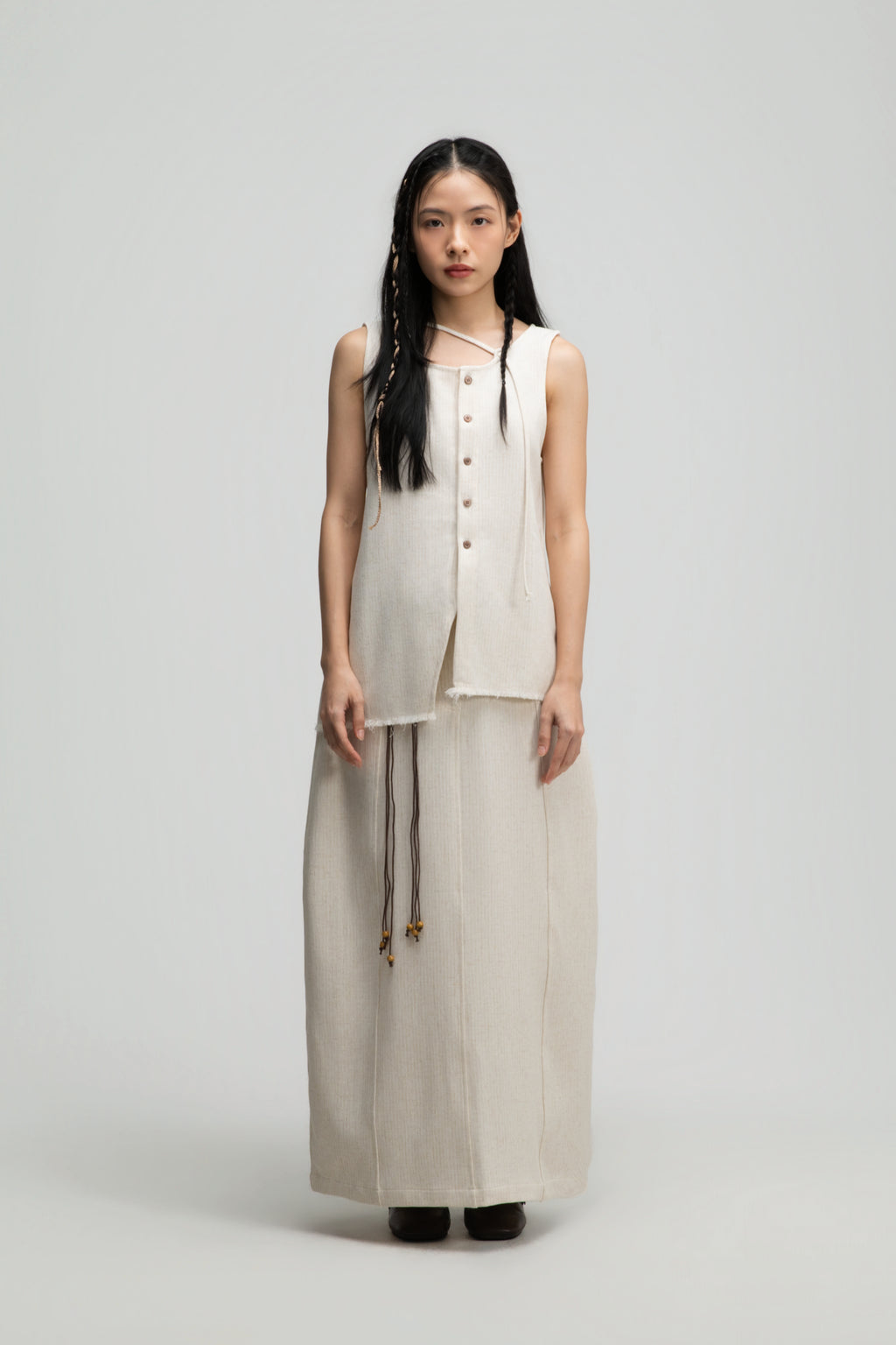 Curved Leg Skirt w/ Beaded Belt (Off White)