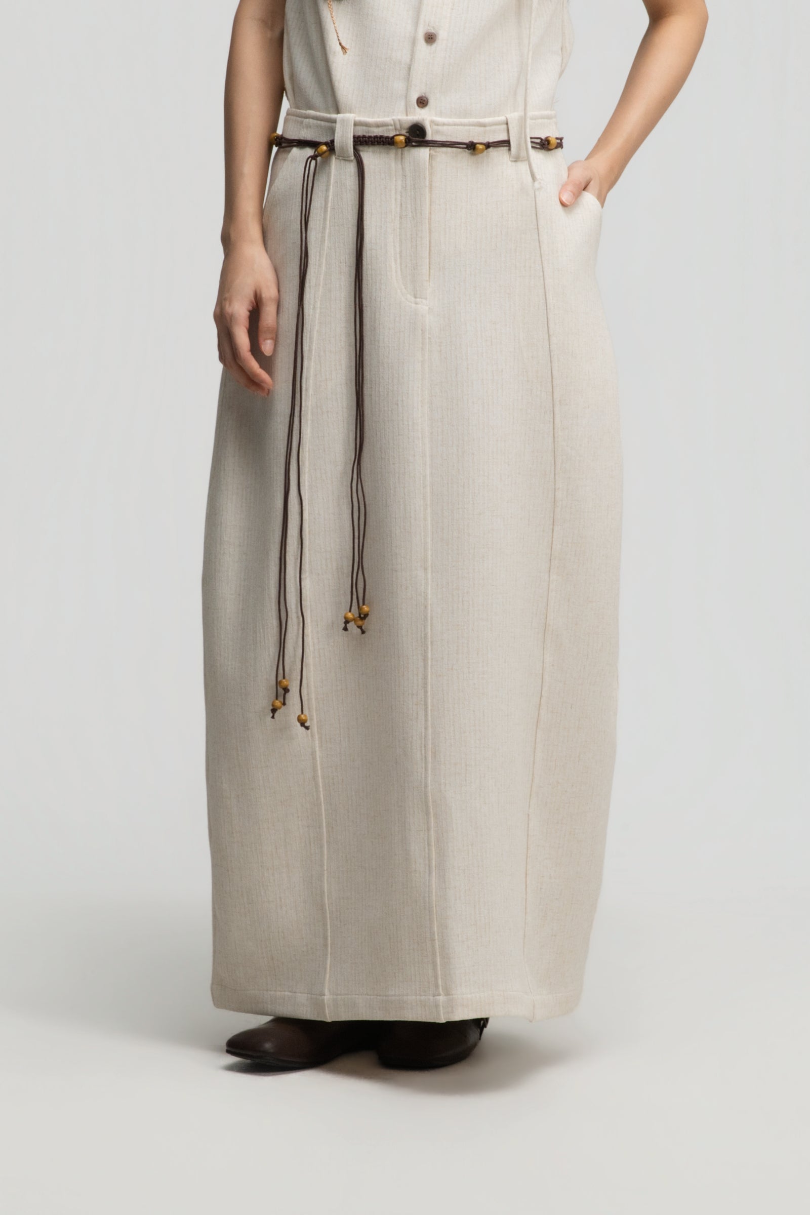 Curved Leg Skirt w/ Beaded Belt (Off White)