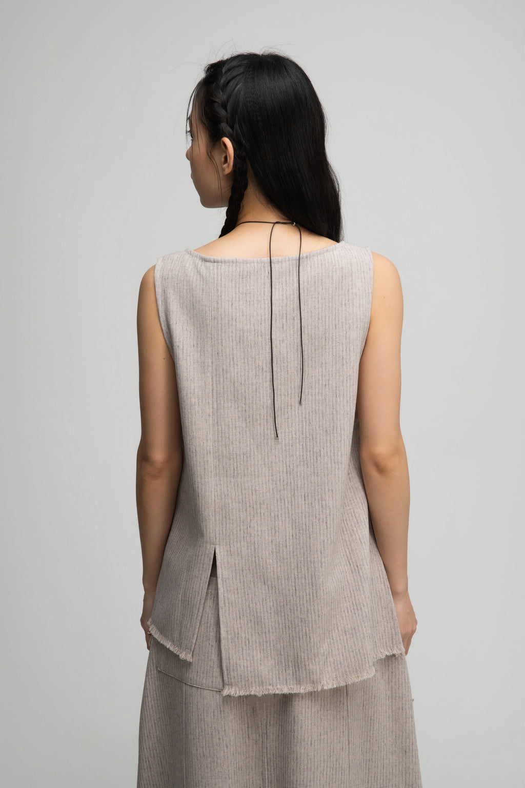 Raw Hem Skewed Button-Up Tank Top (Dark Beige)