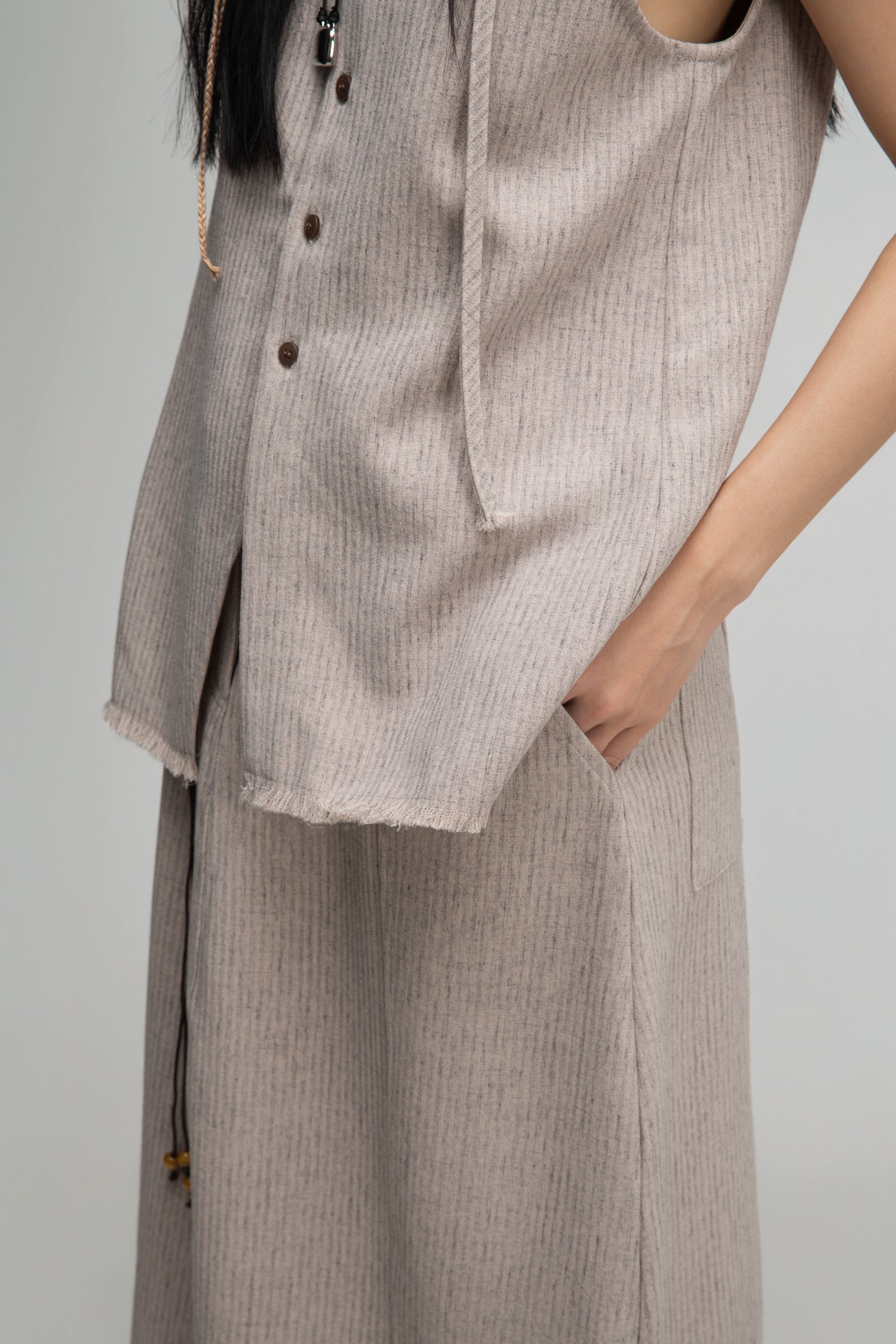 Raw Hem Skewed Button-Up Tank Top (Dark Beige)