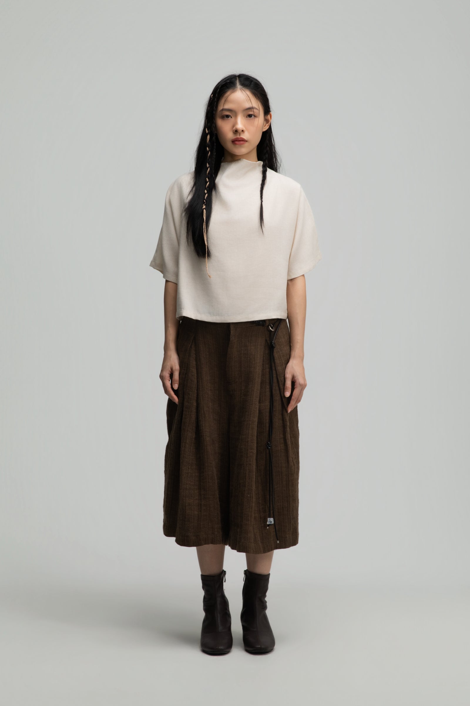 Semi High Neck Short Sleeve Crop Top (Off White)