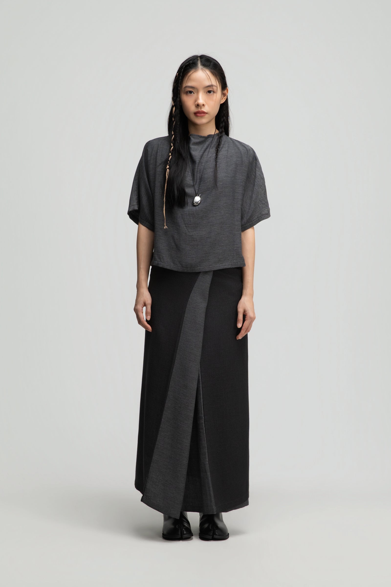 Semi High Neck Short Sleeve Crop Top (Midnight Grey)