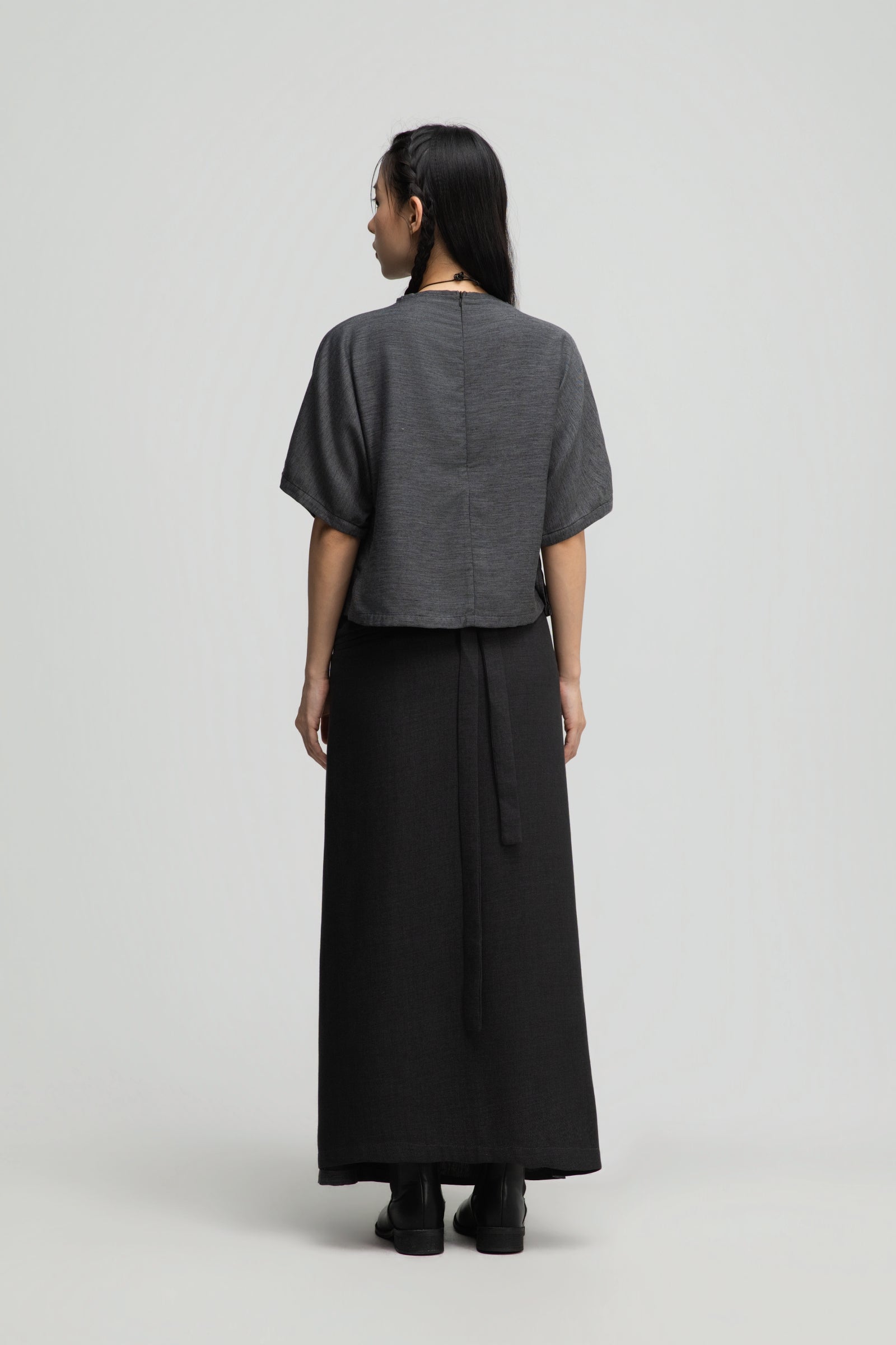 Semi High Neck Short Sleeve Crop Top (Midnight Grey)