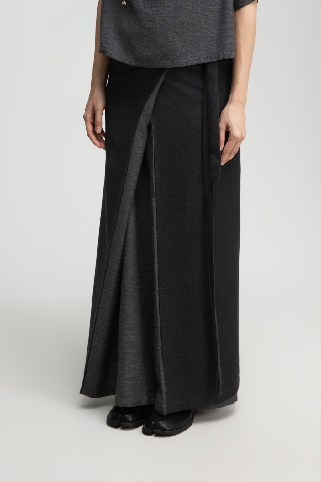 Dual Wear Wrap Skirt 2.0 (Midnight Grey)