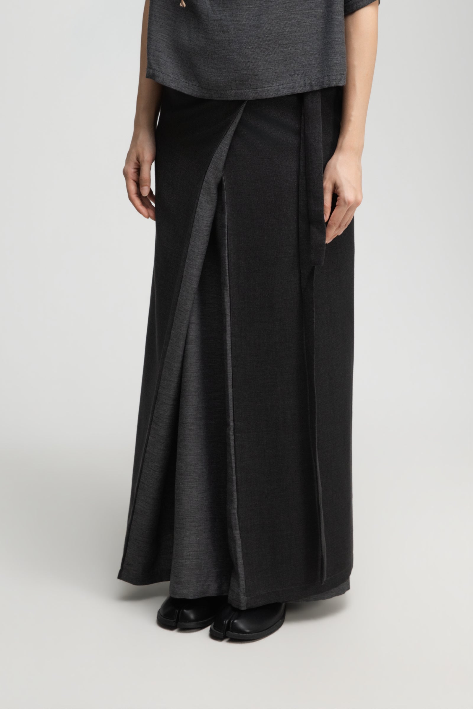 Dual Wear Wrap Skirt 2.0 (Midnight Grey)