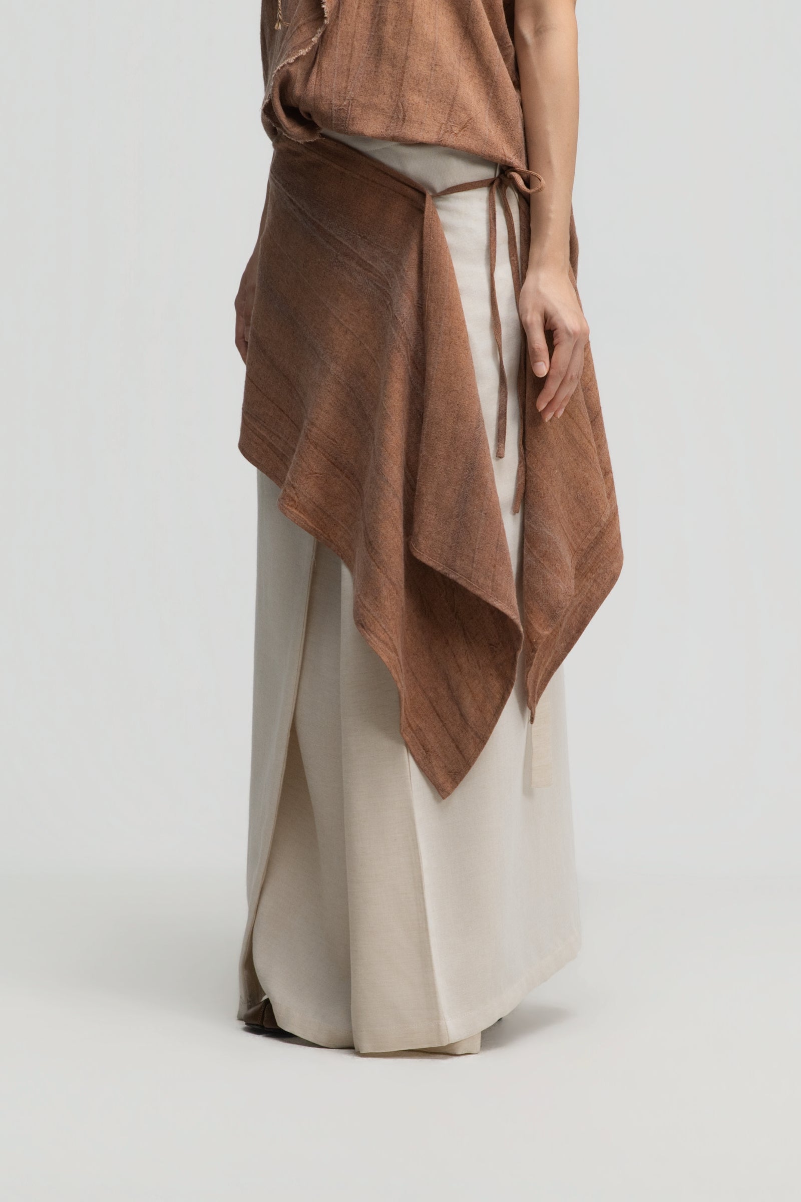 Short Pareo Drape (Tie Dye Rust)