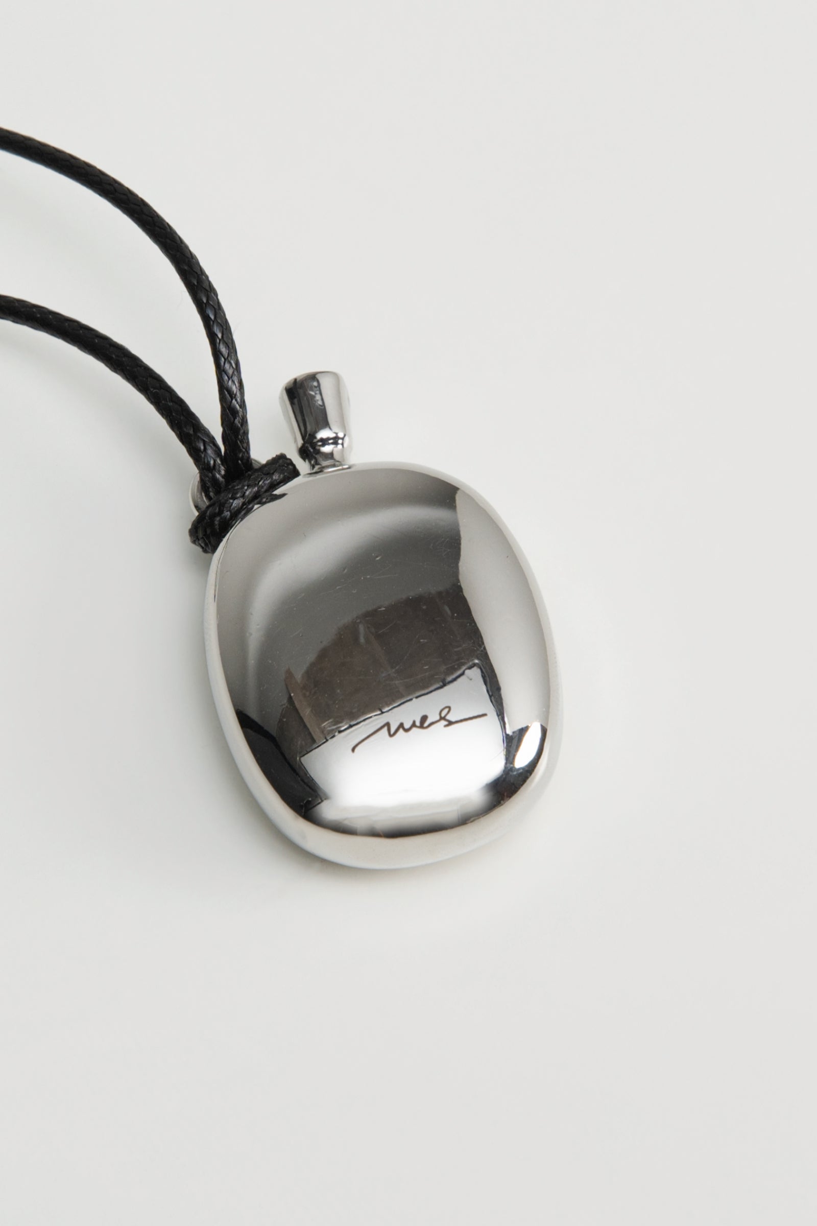 Nomad Round Bottle Necklace