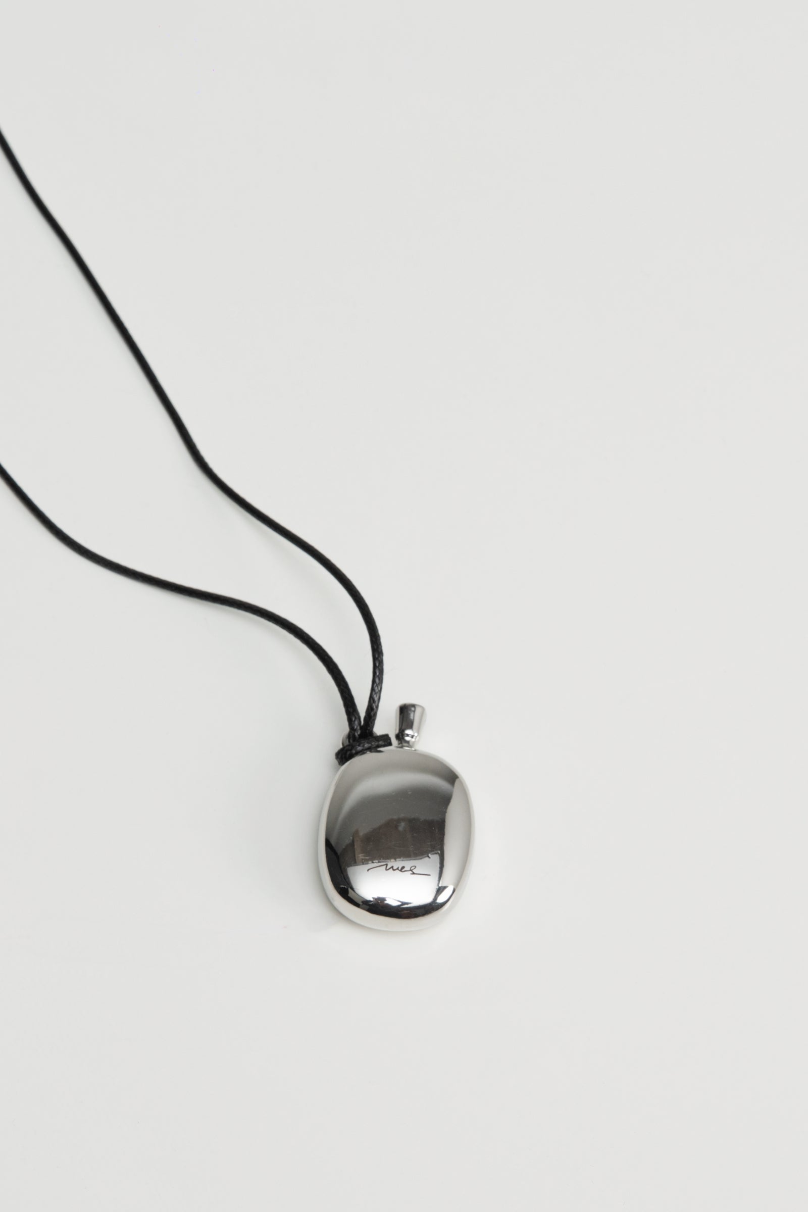 Nomad Round Bottle Necklace