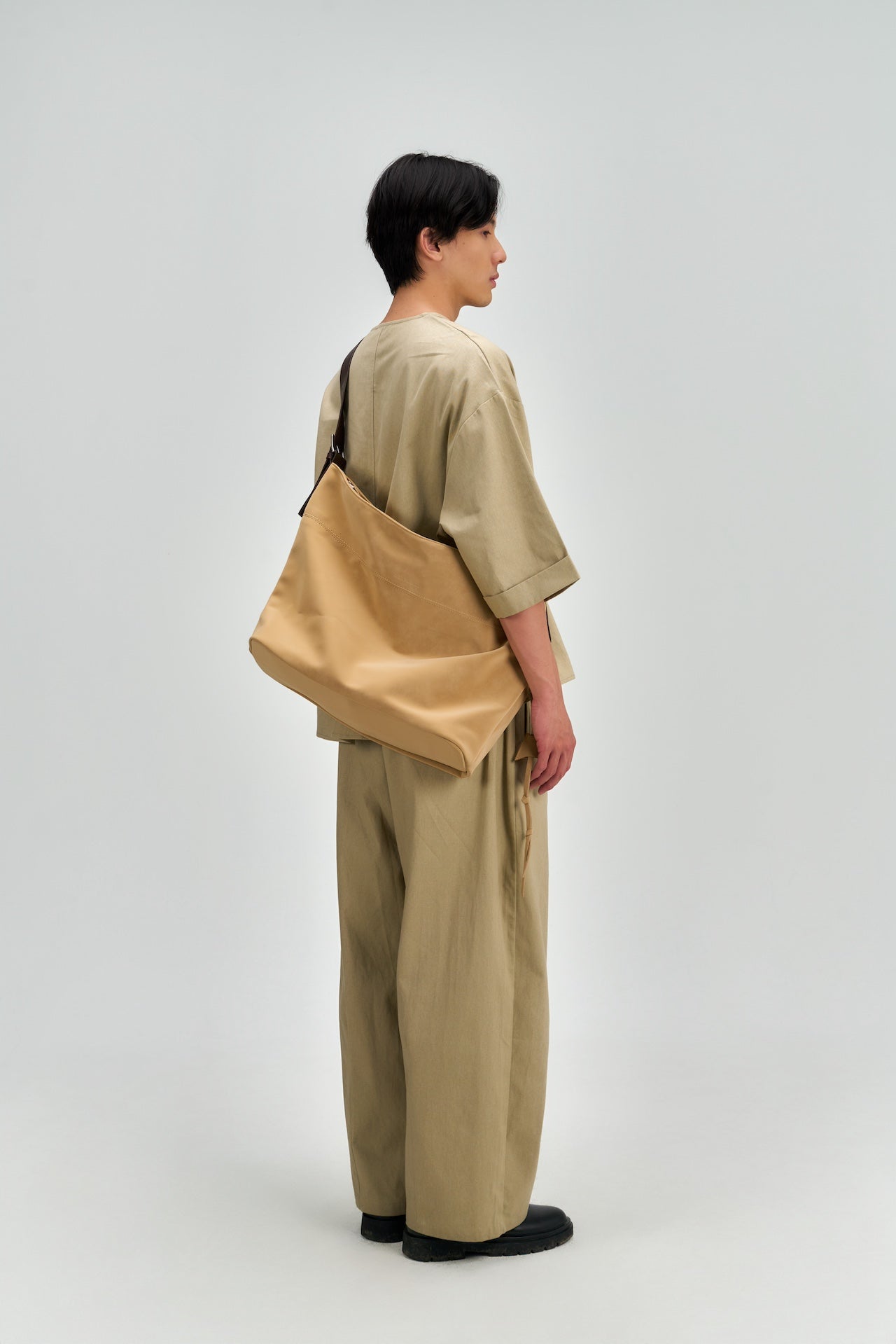 Large Soft Snow Leather Bag (Dune)