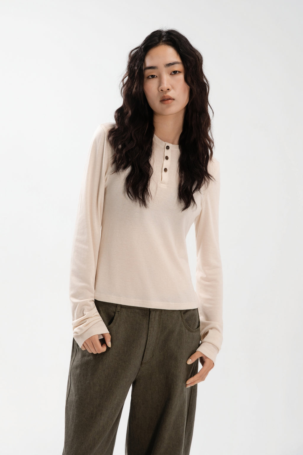 Lazy Thin Knit Long Sleeve Button Top (Beige)